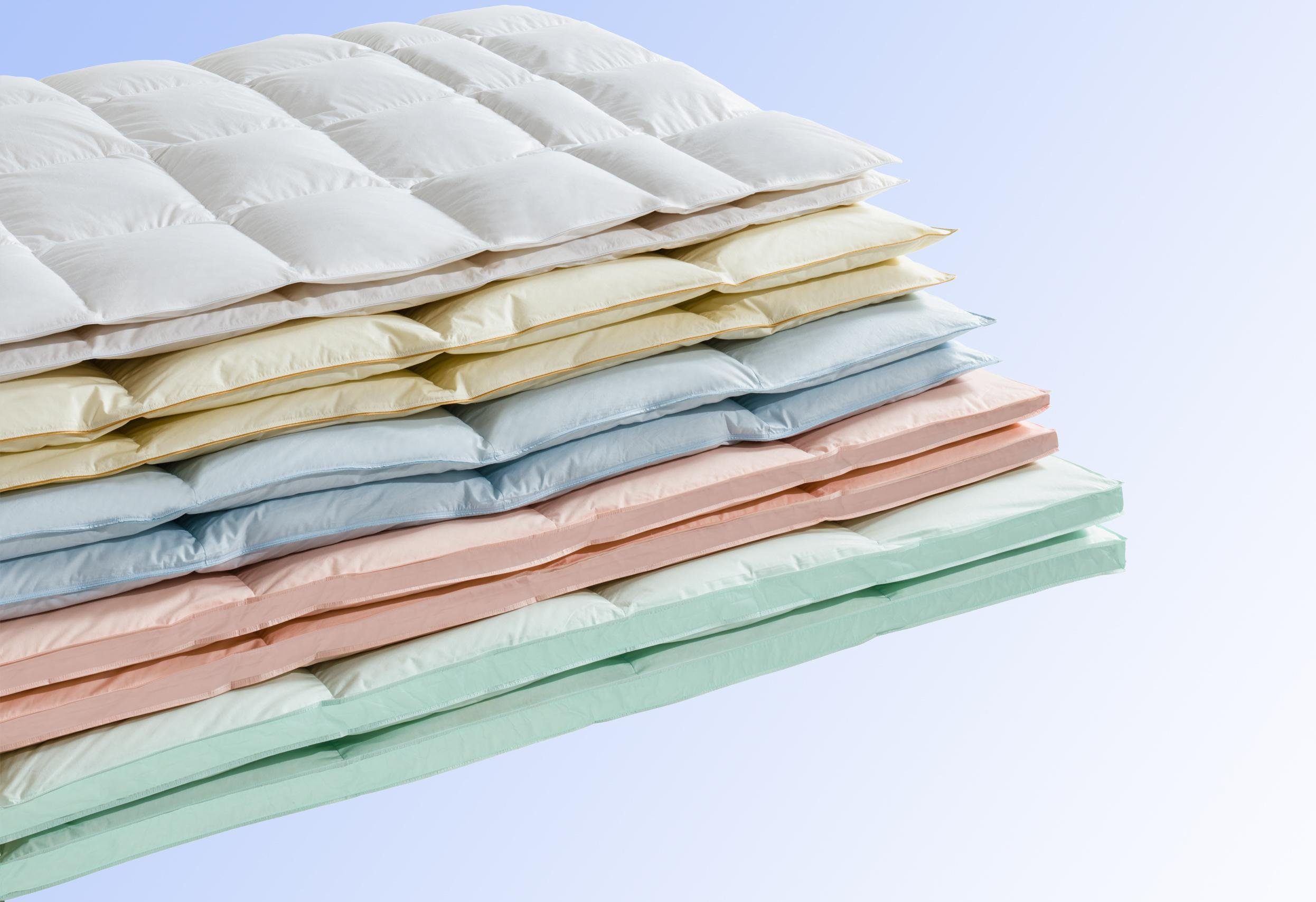 Haeussling Daunenbettdecke Überraschungspaket, Bettdecken für Sommer und Winter, Füllung: 90% Daunen, 10% Federn, Bezug: 100% Baumwolle, Bettdecke 135x200, 155x220cm und weiteren Größen