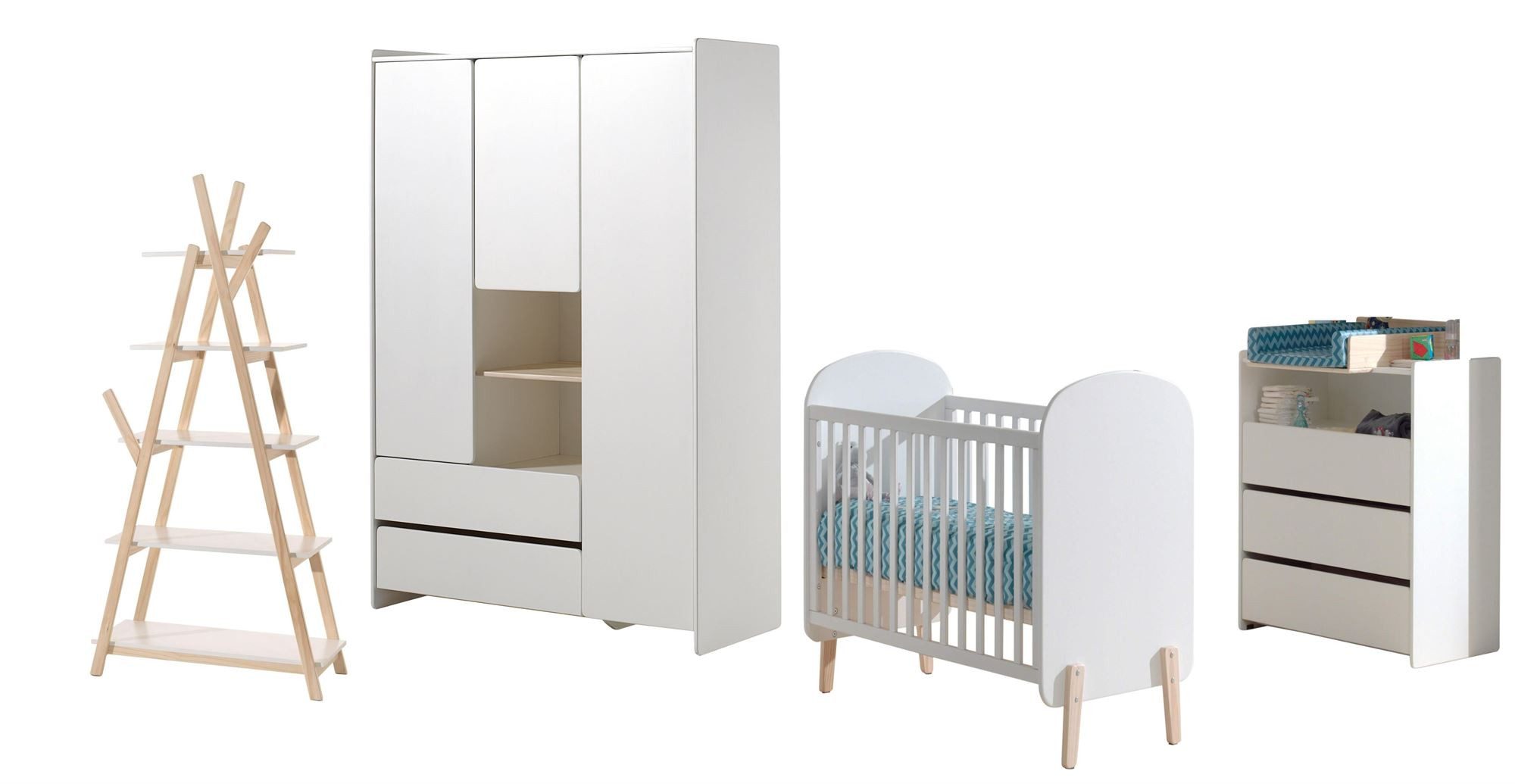 58 aufm Kessel Babymöbel-Set Babyzimmereinrichtung Karilynn 129x68x94 Massivholz+MDF Weiß KICOBB05, (inkl. Versand, Lieferung bis Verwendungsstelle), Babybett, Kleiderschrank 3-trg., Kommode, Wickelaufsatz, Regal