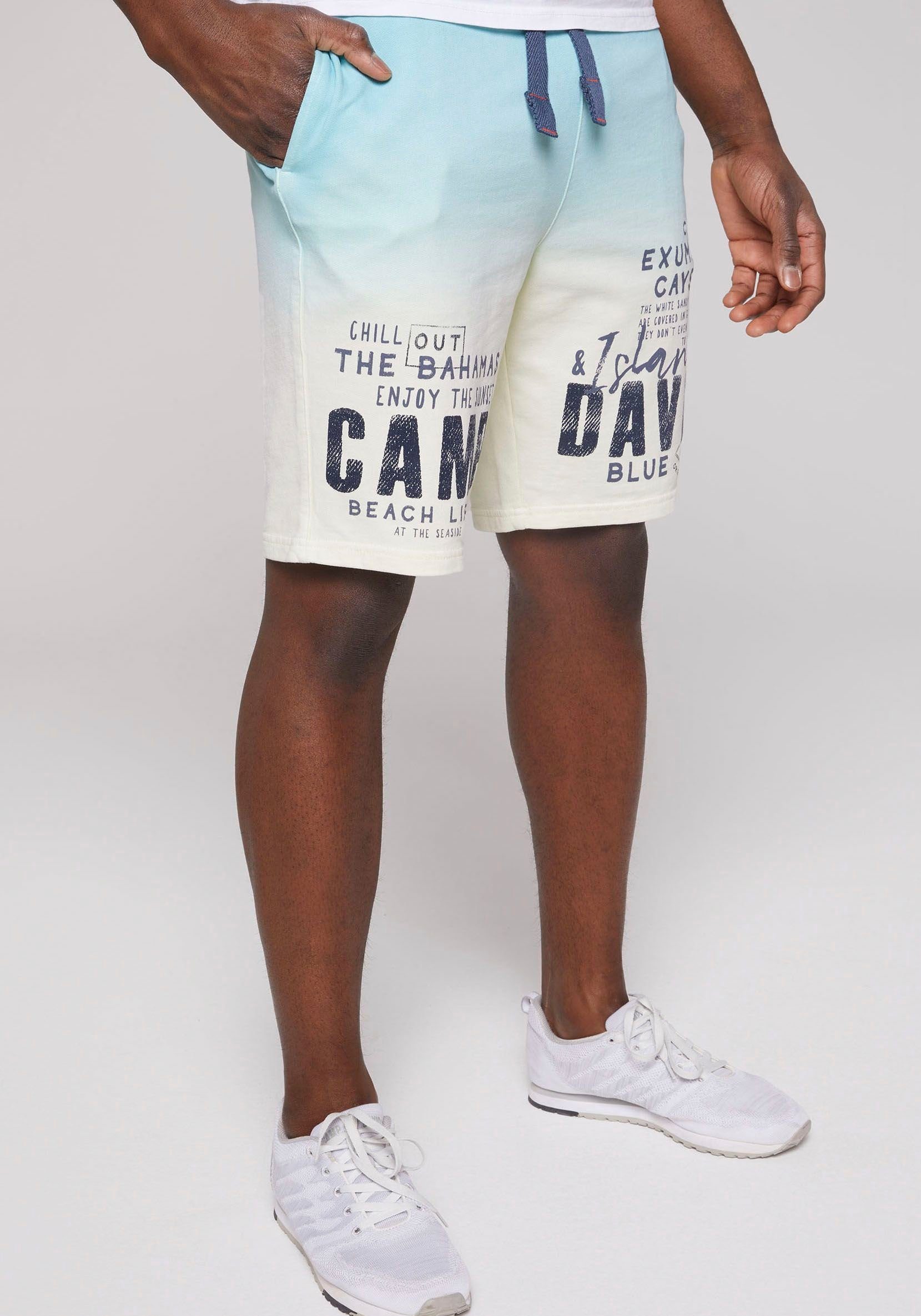 CAMP DAVID Sweatbermudas cool mit mint Logoschriftzug