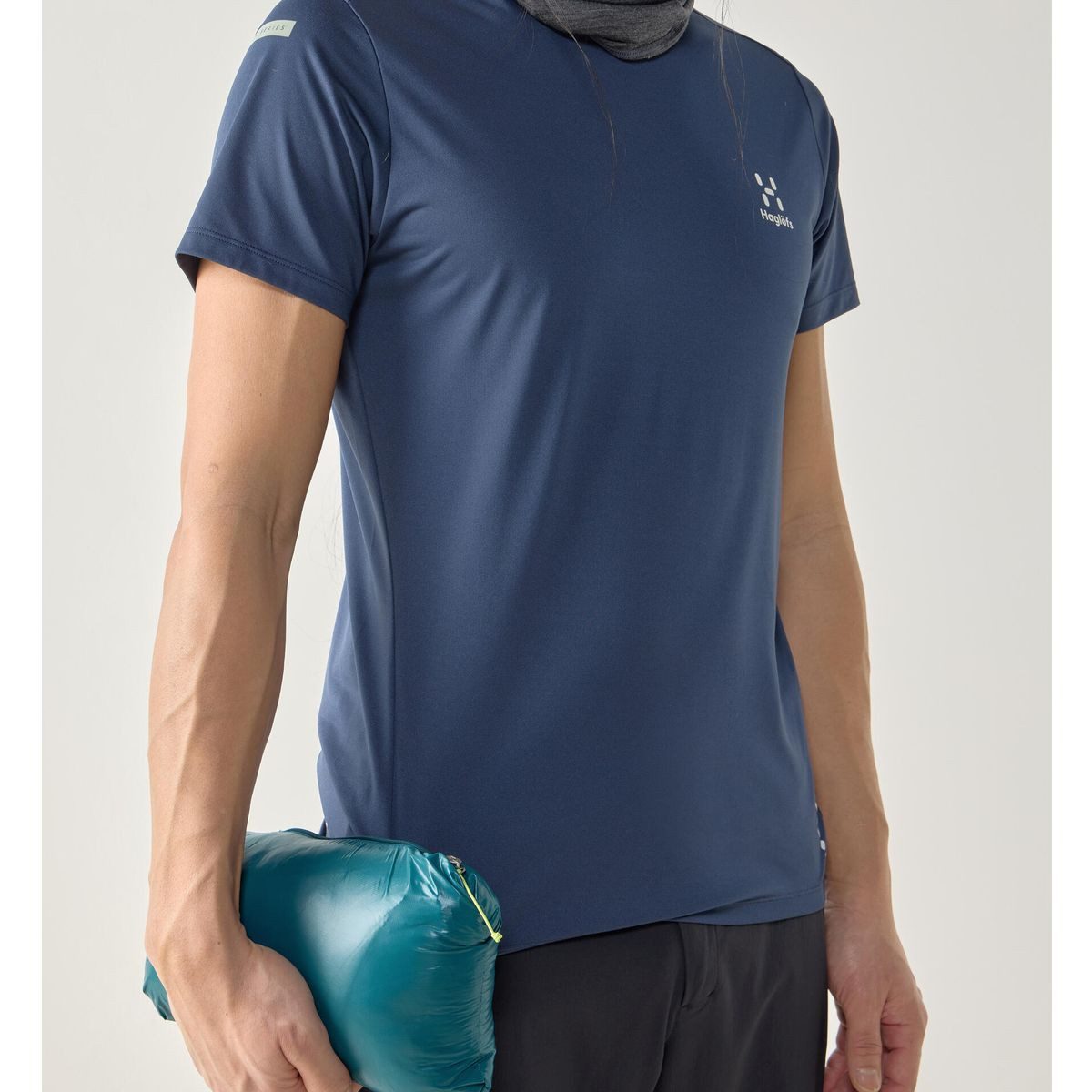 Haglöfs Daunenjacke L.I.M Down II Hood Men Superleichte Daunenjacke mit innovativer Isolierung und anpassbarer