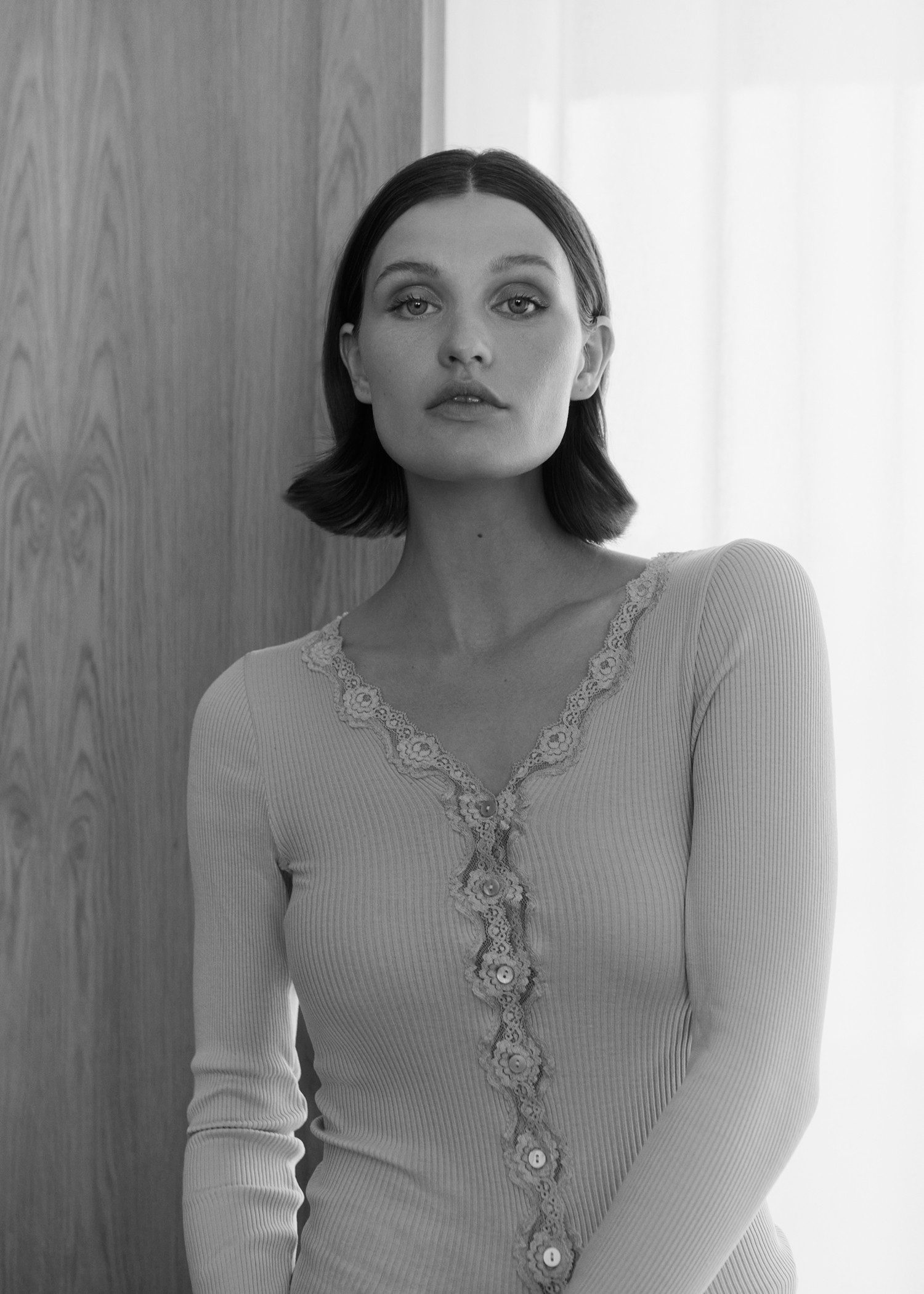 rosemunde Strickjacke Babette Silk Cardigan Vintage-Spitzenbesatz, Perlmutt günstig online kaufen