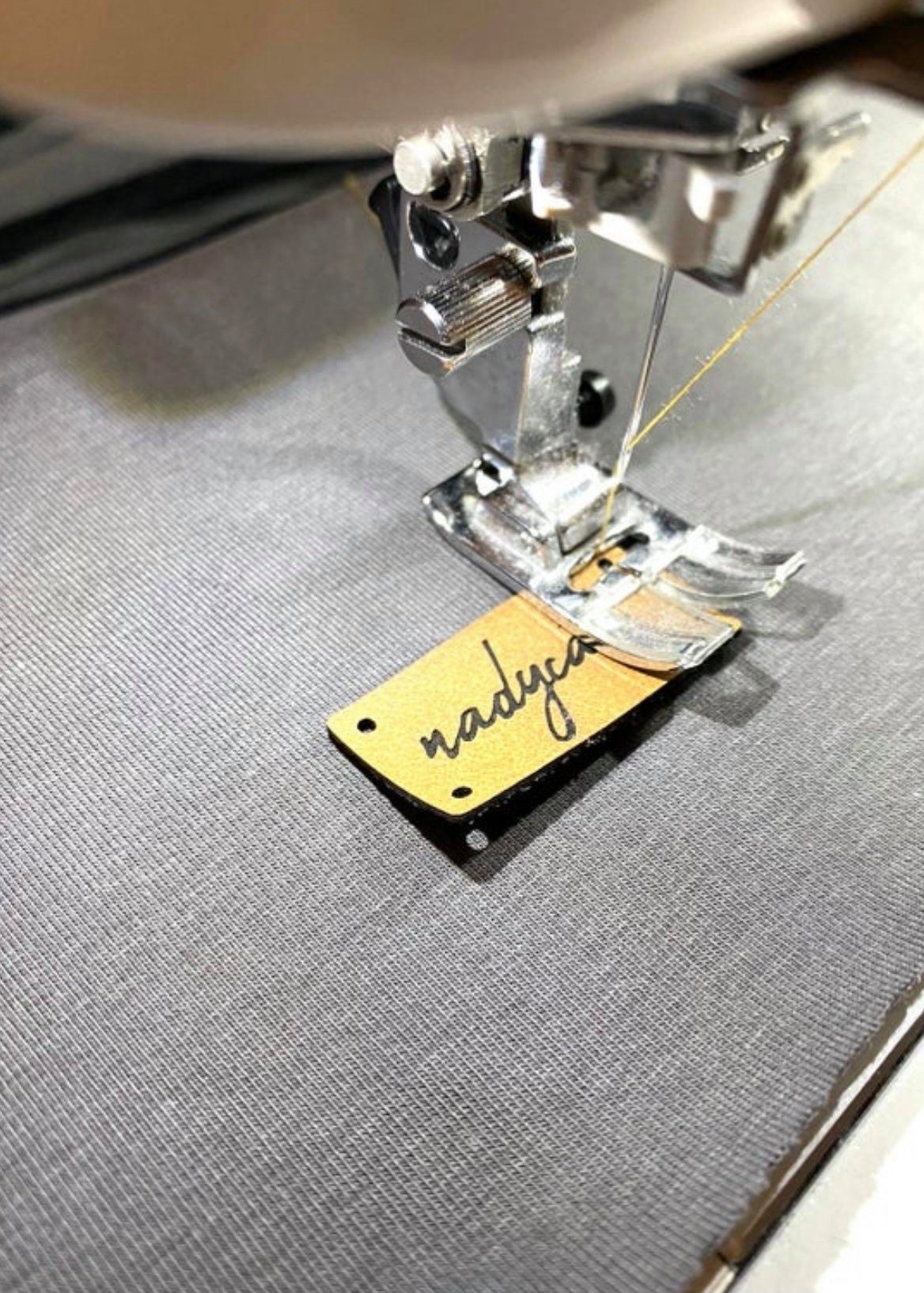 nadycat Beanie ANTHRAZIT UNI (2-St., Beanie mit passendem Loop) handgefertigt aus der Lausitz