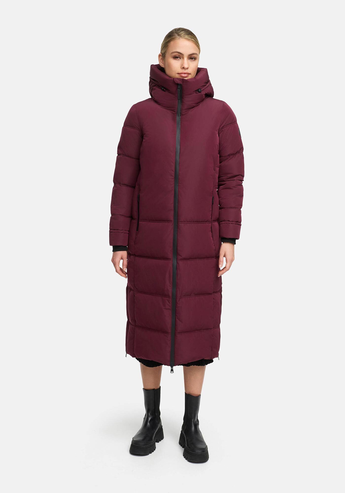 Marikoo Winterjacke Honiaa mit Seitenschlitzen für mehr Bewegungsfreiheit