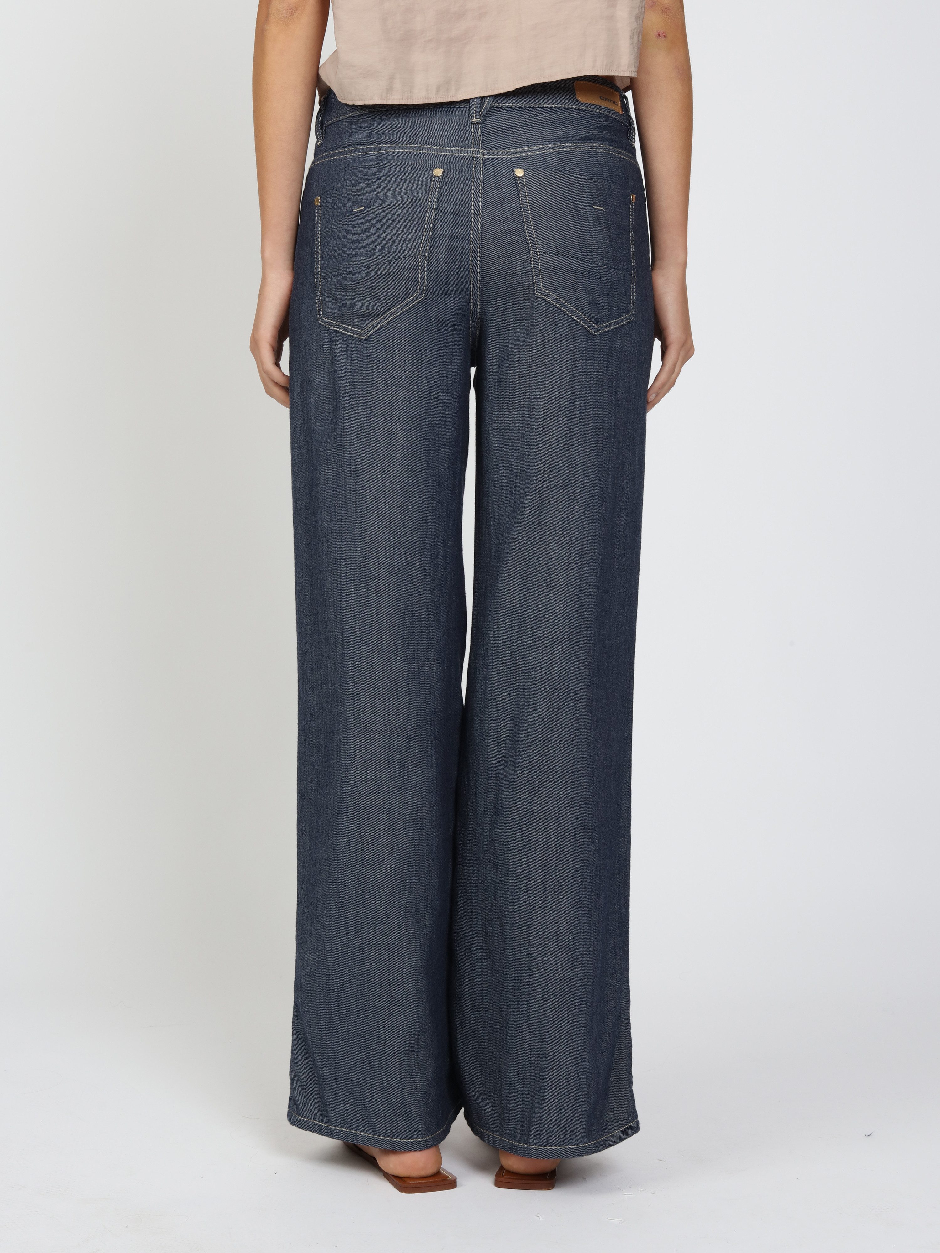 GANG Weite Jeans 94CARLOTTA Light Denim, mit Lyocell