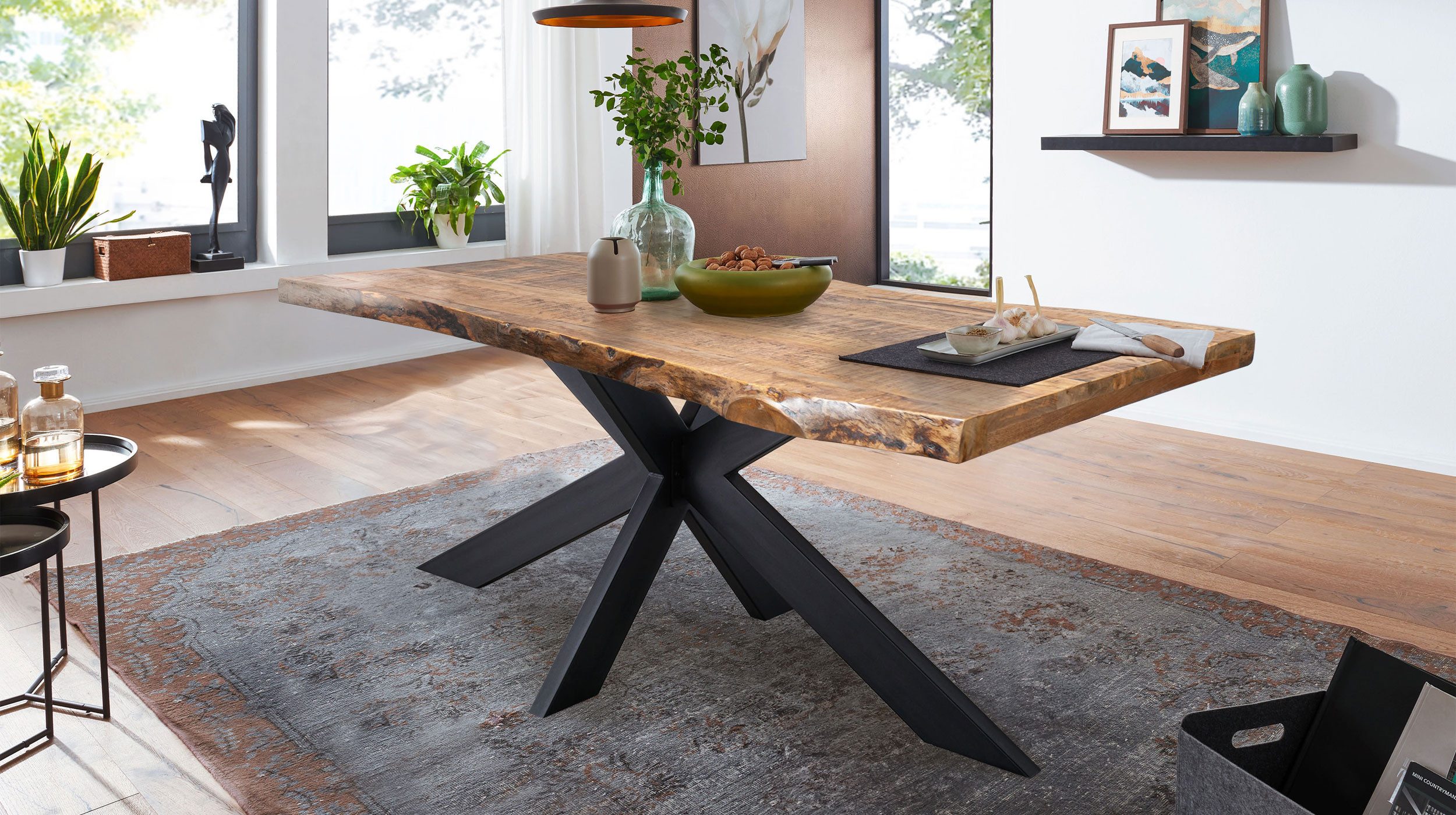 Massivart® Baumkantentisch TIM / Massivholz Mangoholz günstig online kaufen