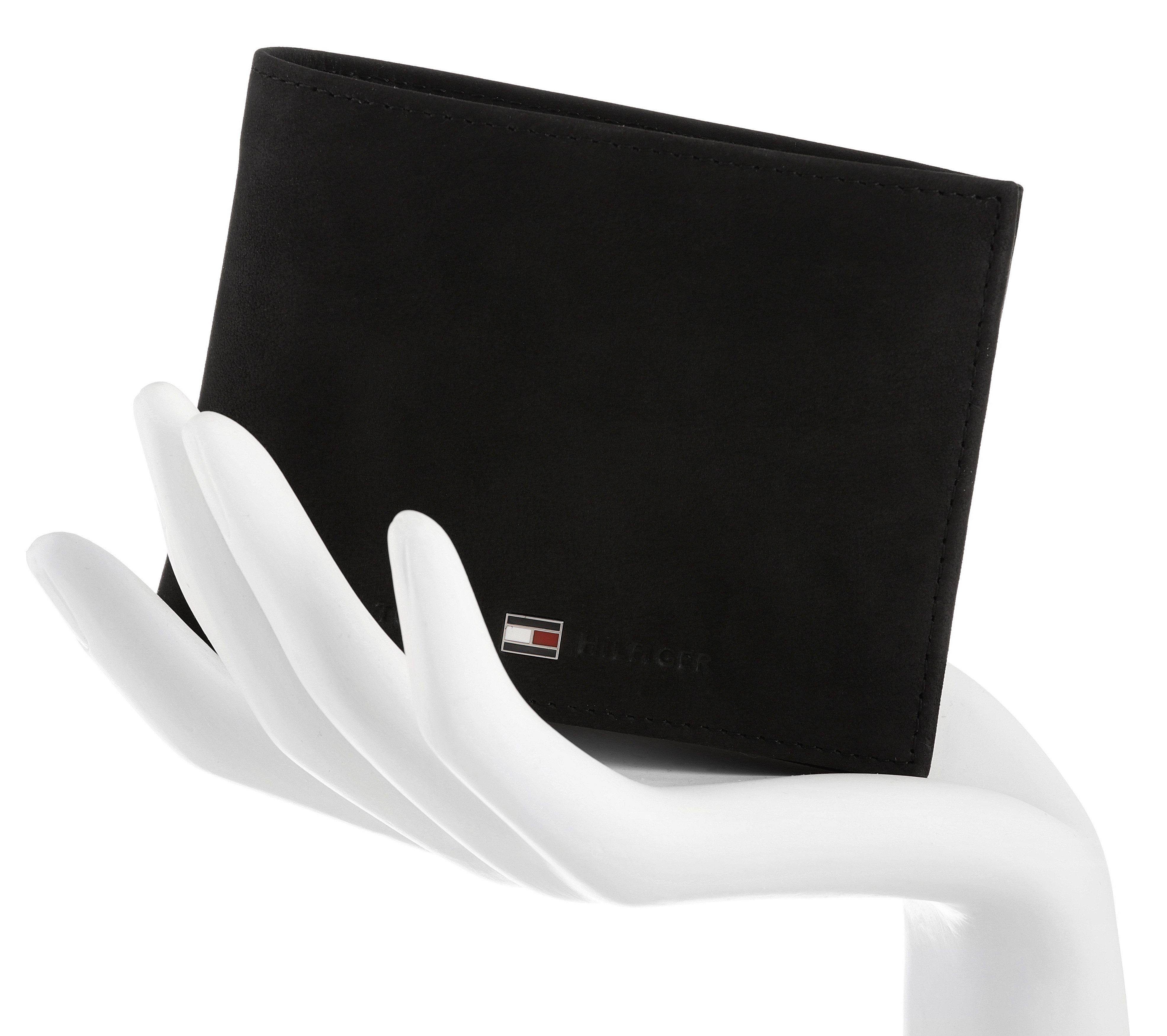 Tommy Hilfiger Geldbörse "JOHNSON CC FLAP AND COIN POCKET", in schlichter O günstig online kaufen