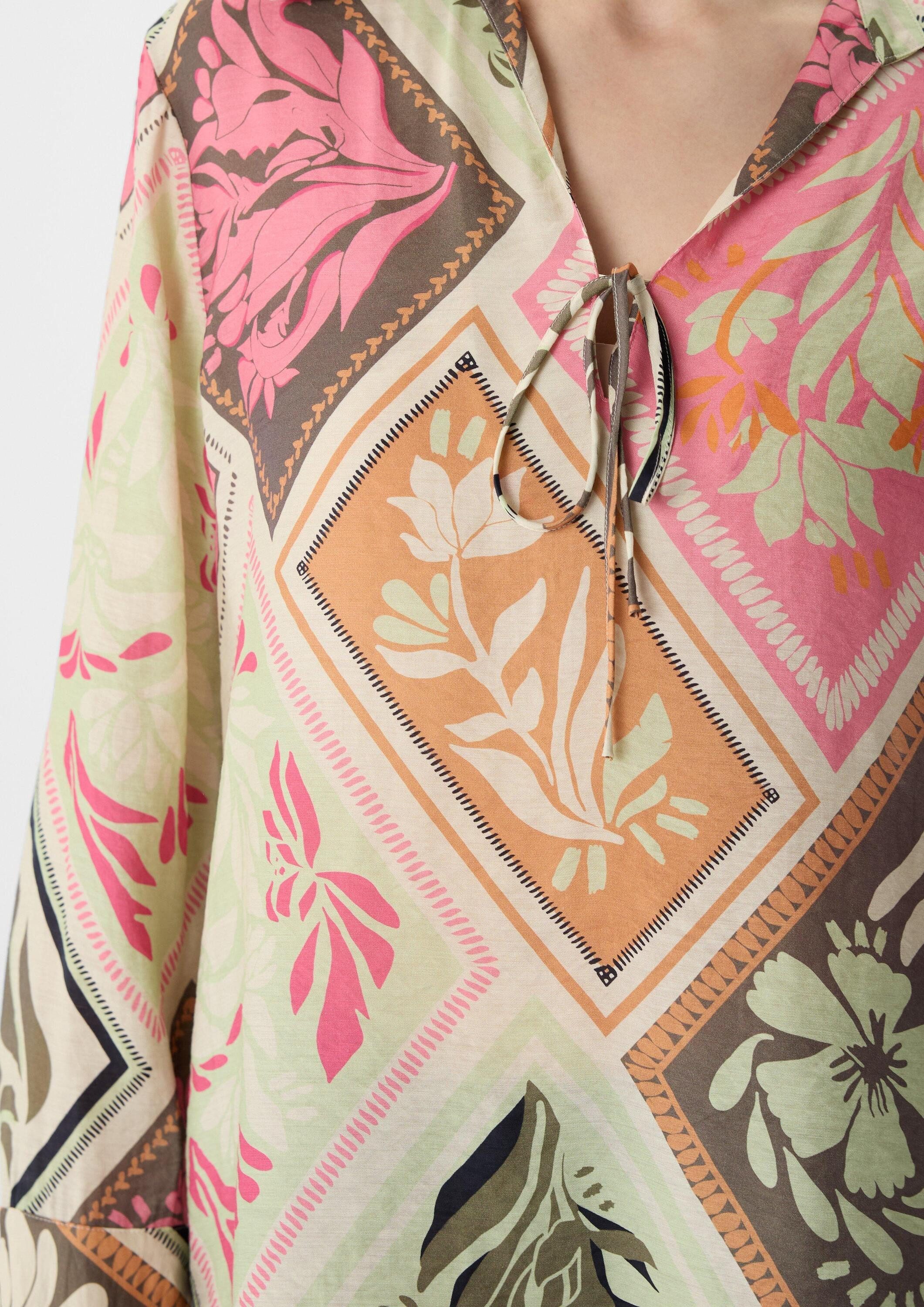 comma Langarmbluse Bluse Fließende Longbluse aus Viskosemix mit All-over-Print