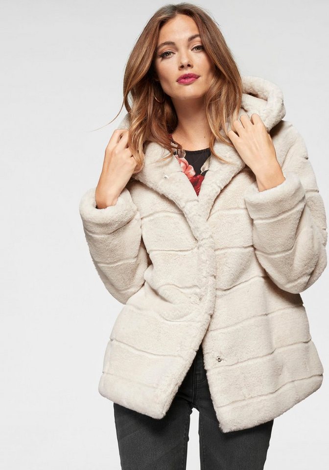 HaILY’S Fellimitatjacke »NATALIA« mit Kapuze HaILY’S Fellimitatjacke »NATALIA« mit Kapuze