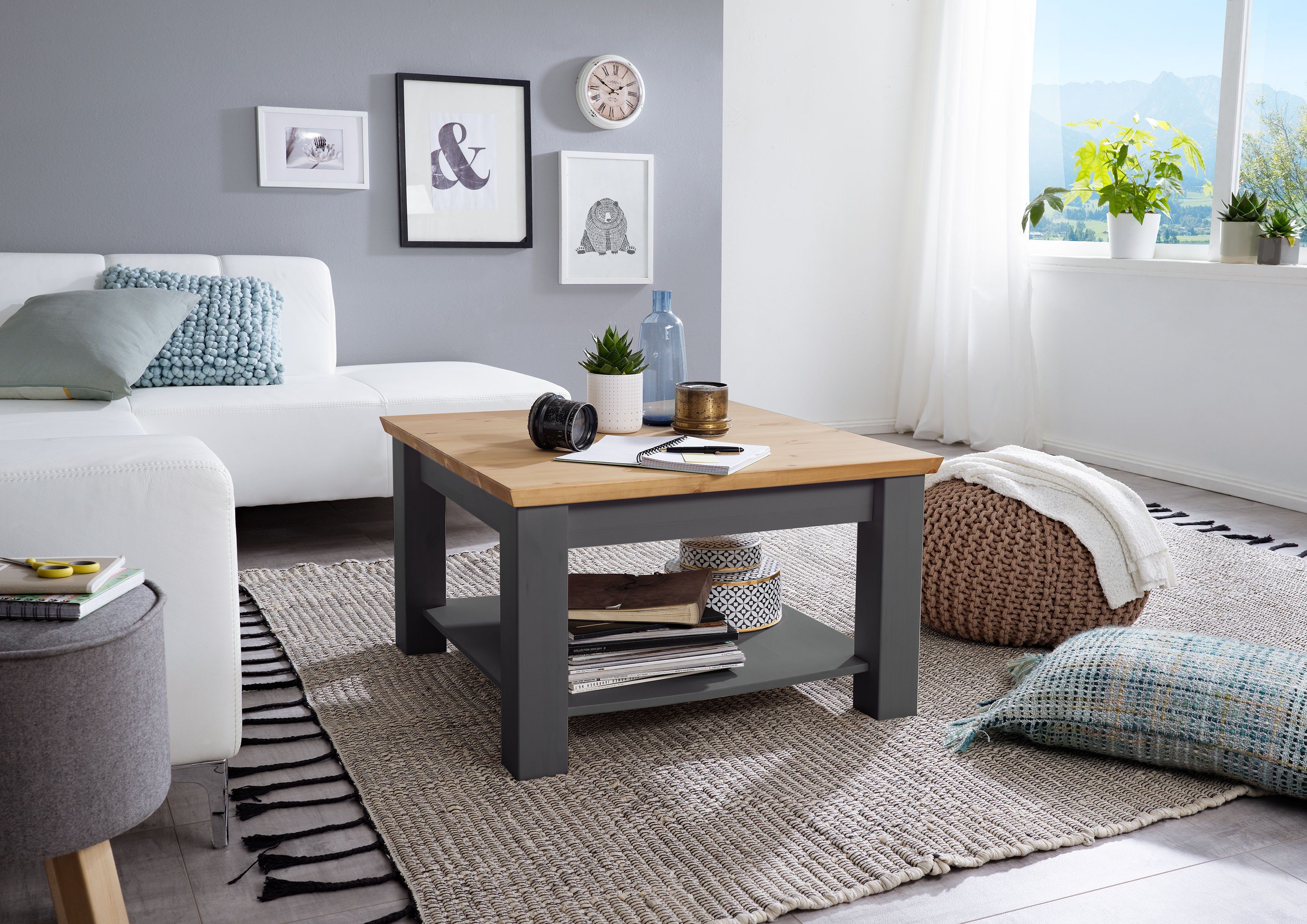 G+K Möbelvertriebs GmbH Couchtisch aus Kiefer massiv in grau mit Absetzungen in eichefarbig (BxHxT: 75x45x75 cm)