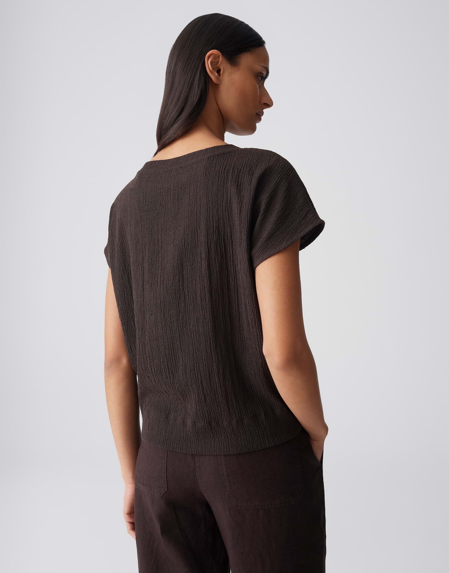 OPUS Kurzarmshirt Salti aus weichem Jersey mit Crinkle Effekt Zarte Falten geben dem Look eine lockere Leichtigkeit