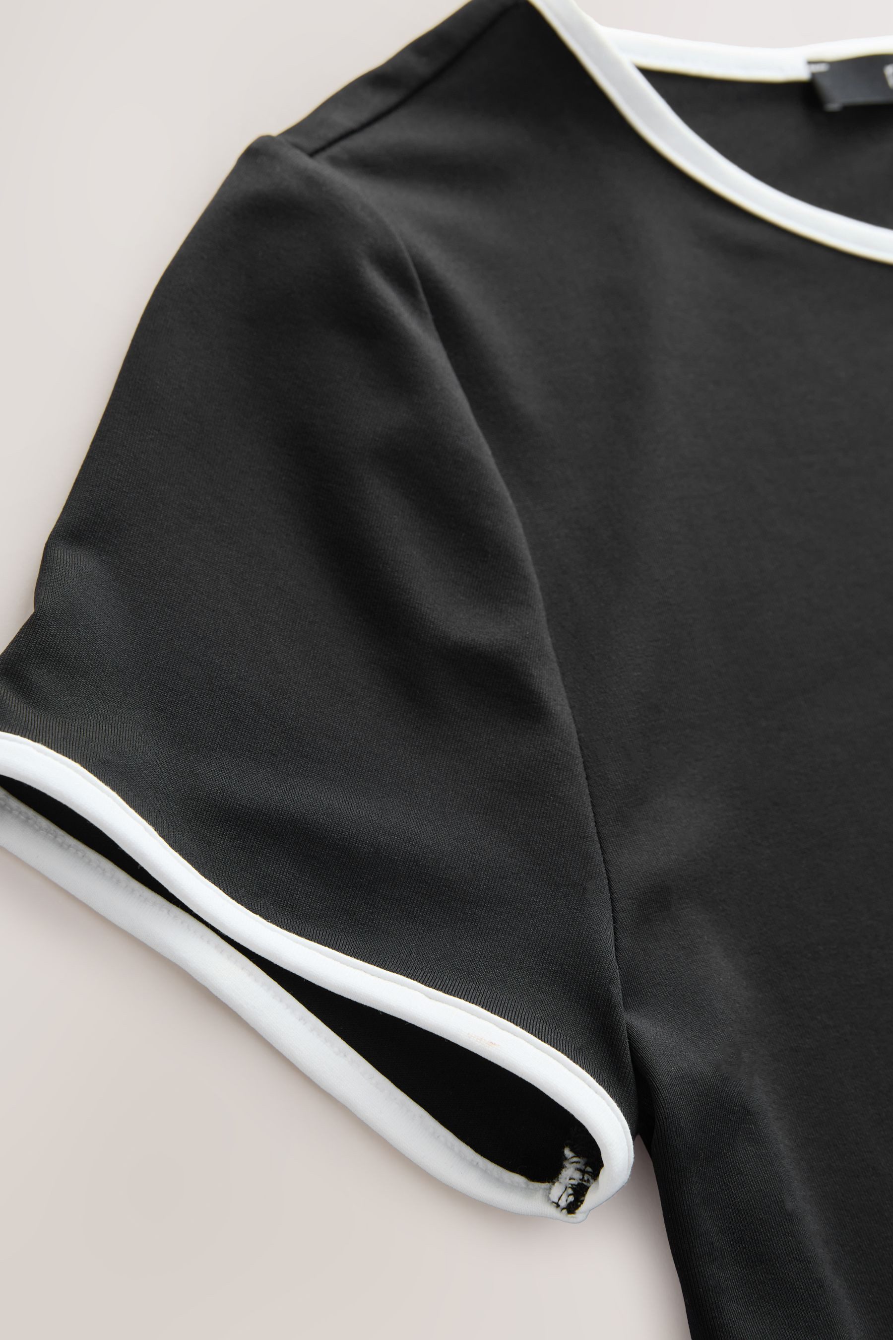 Next T-Shirt Slim Fit Kurzarm-T-Shirt mit günstig online kaufen