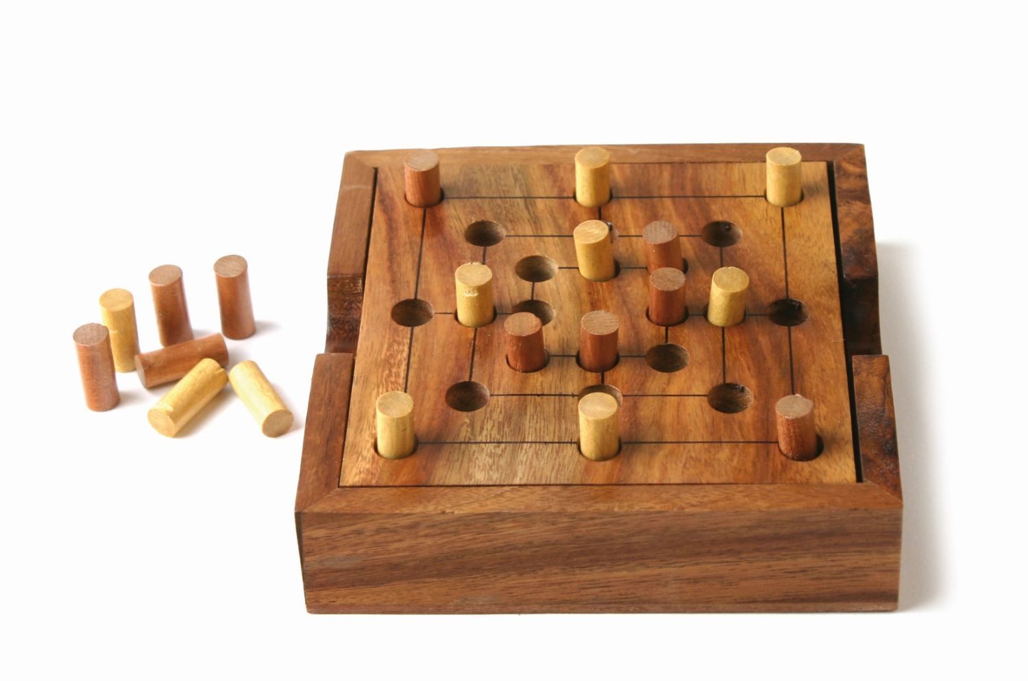 El Puente Lernspielzeug Brettspiel "Mühle", Handmade, Handmade