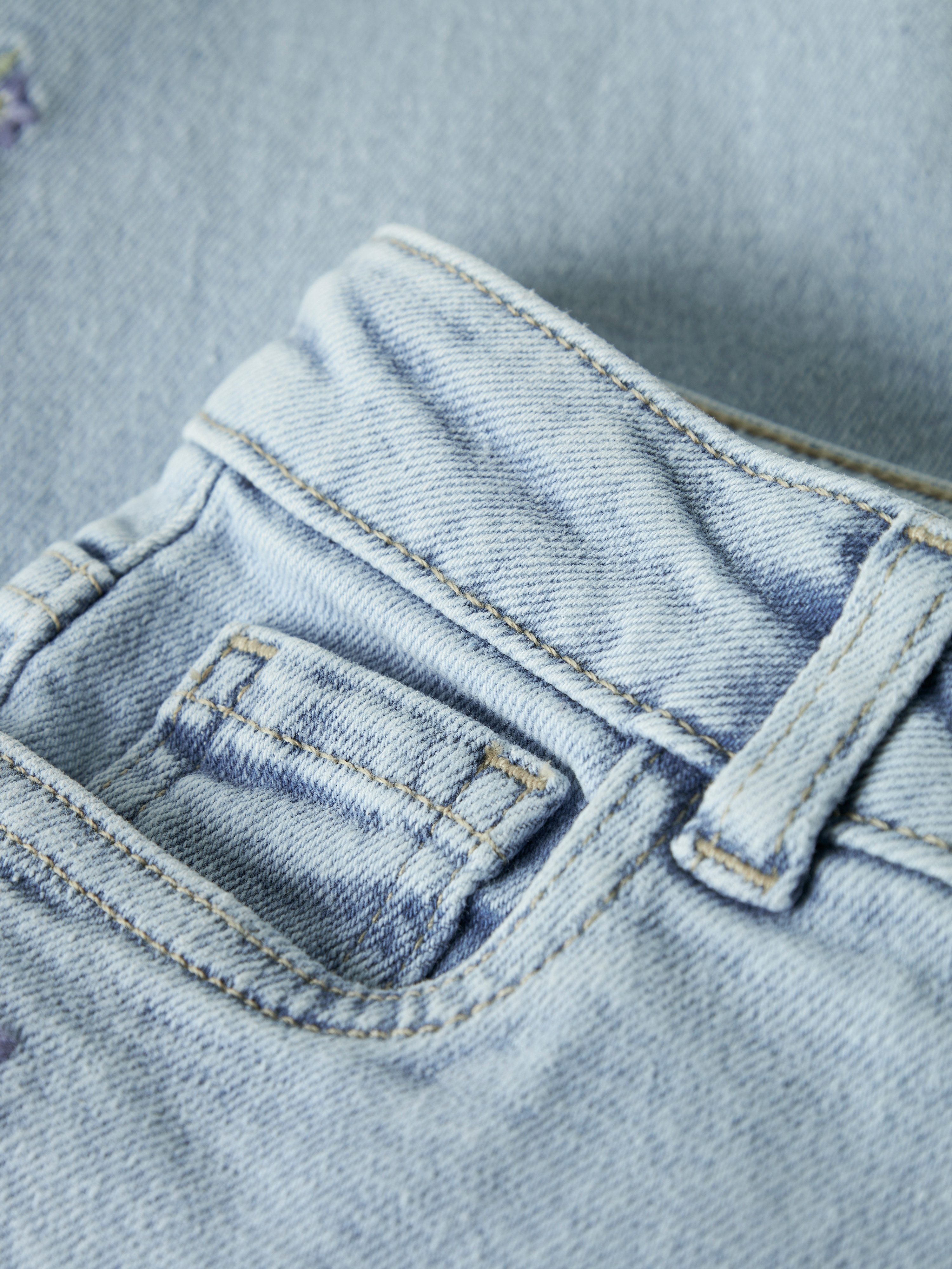 Name It Mom-Jeans NMFBELLA MOM EMB JEANS 1224-FR NOOS