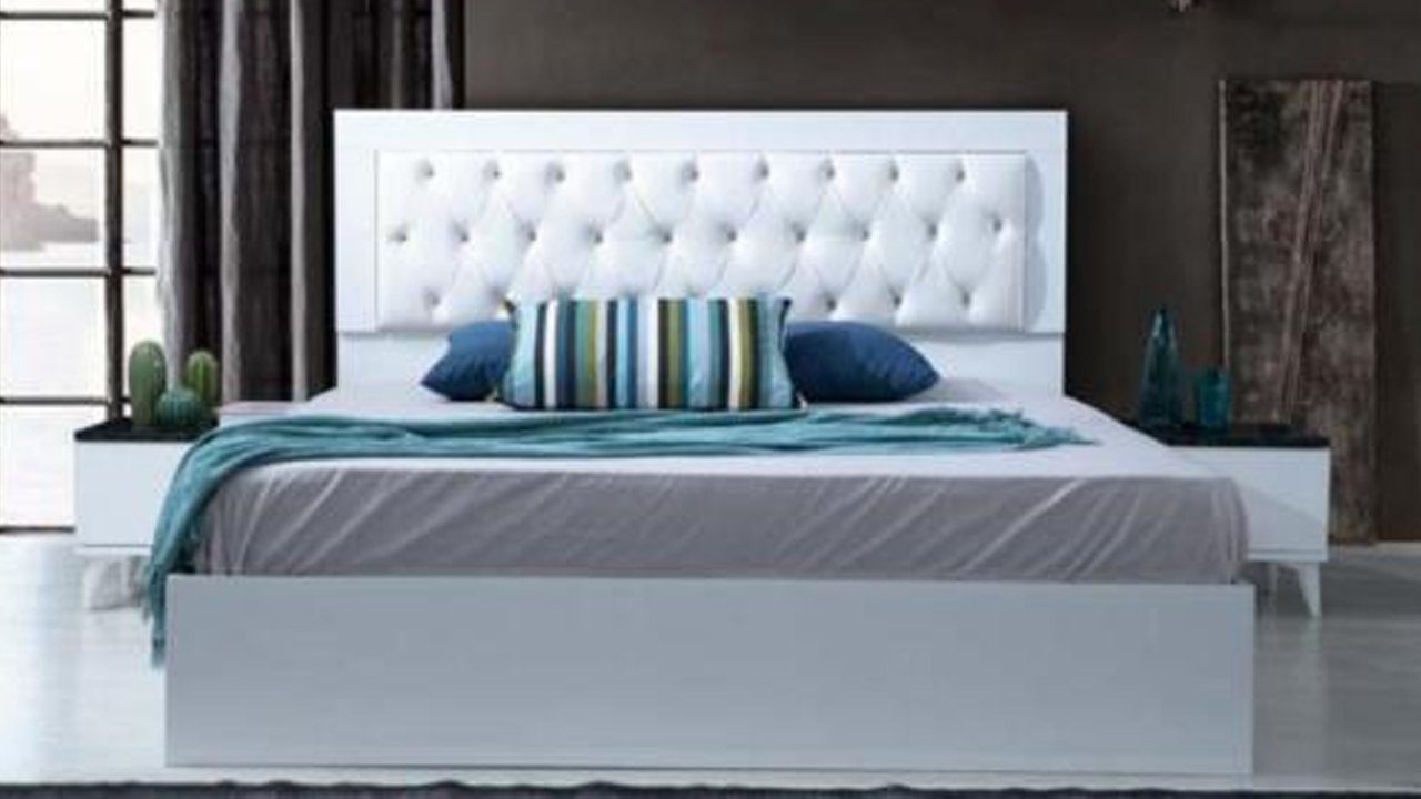 Holz Chesterfield Modern, Bettgestelle In Made Weißes Bett Luxus JVmoebel Designer Doppelbett Europe