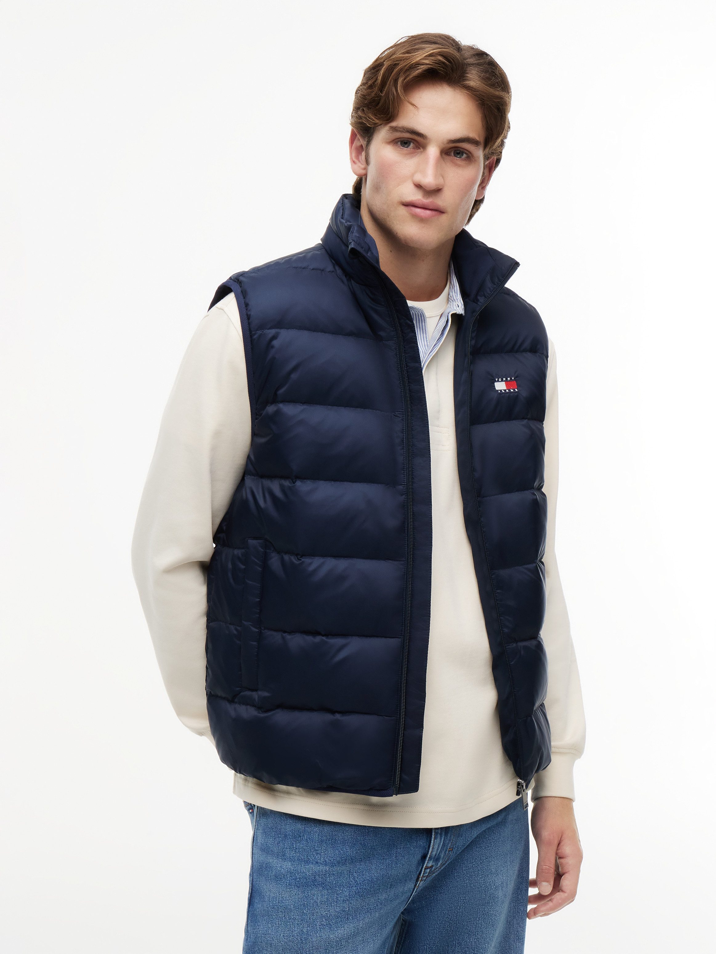 Tommy Jeans Daunenweste TJM LIGHT DOWN PACKABLE VEST Regular fit mit Stehkragen
