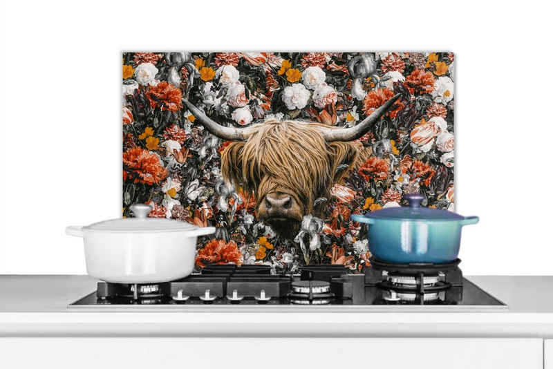 MuchoWow Küchenrückwand Schottischer Highlander - Blumen - Schwarz - Weiß, (1-tlg), 60x40 cm, Herdblende aus Wandschutz, Temperaturbeständig küchen