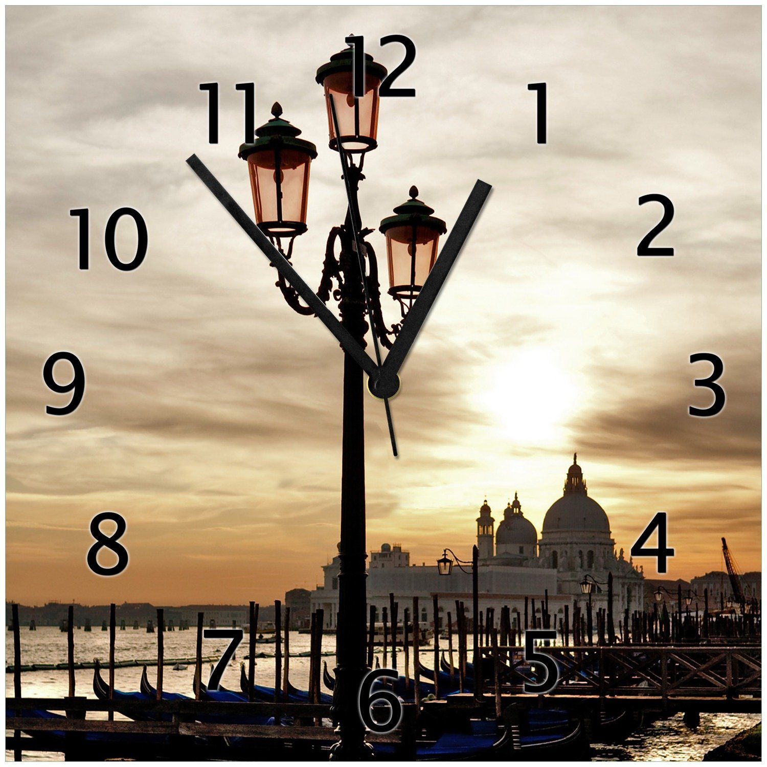 Wallario Wanduhr Venedig - Lagune bei Sonnenuntergang (Glasuhr) | Wanduhren