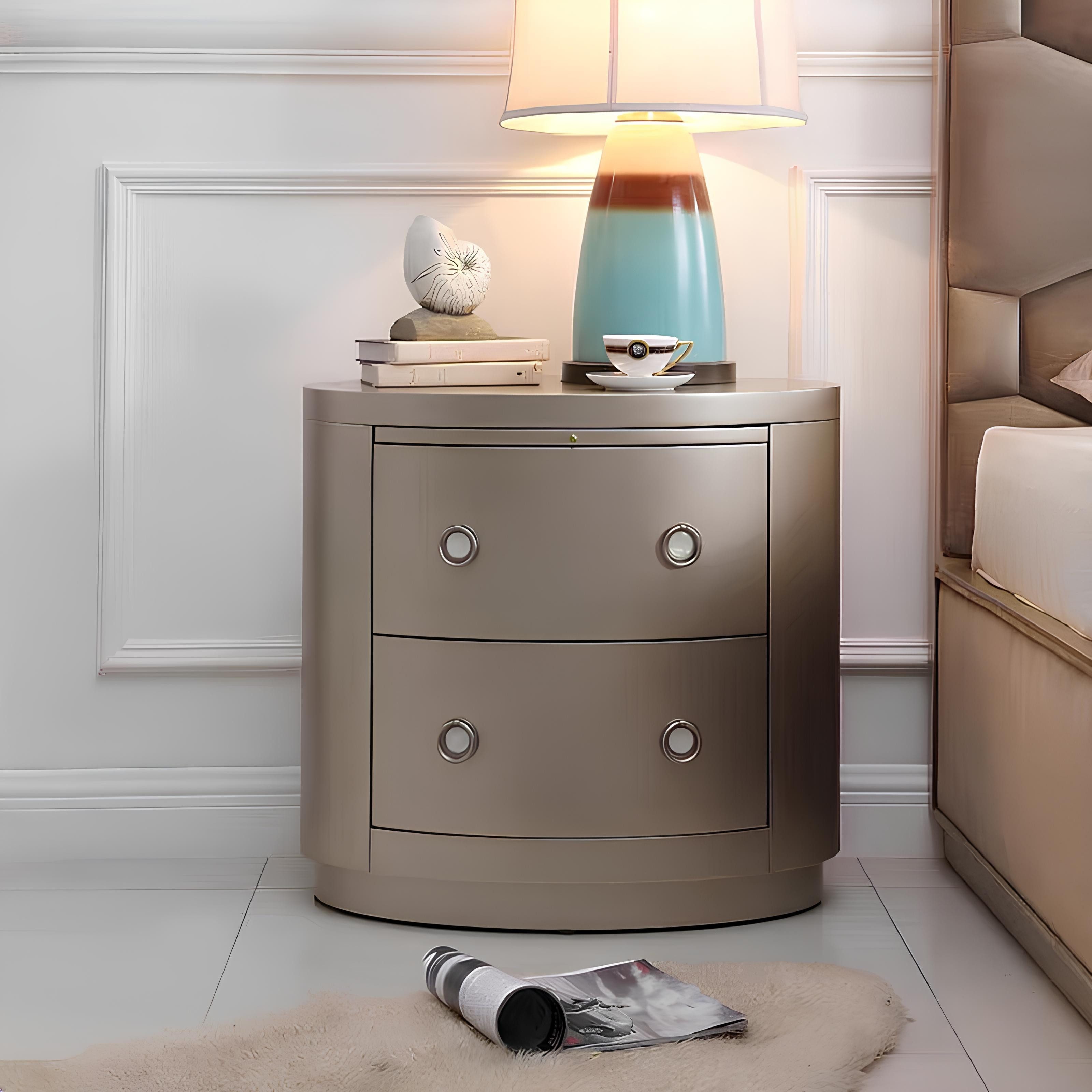 JVmoebel Nachttisch Eleganter Beistelltisch aus Holz mit goldfarbenen Akzenten (1-St), Made in Europa