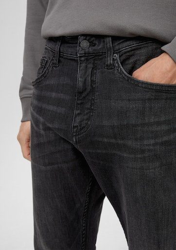 s.Oliver Bequeme Jeans mit geradem Beinverlauf grey/black34