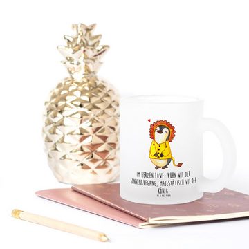 Mr. & Mrs. Panda Teeglas Löwe Astrologie - Transparent - Geschenk, Tasse, Tasse mit Henkel, St, Premium Glas, Liebevolles Design
