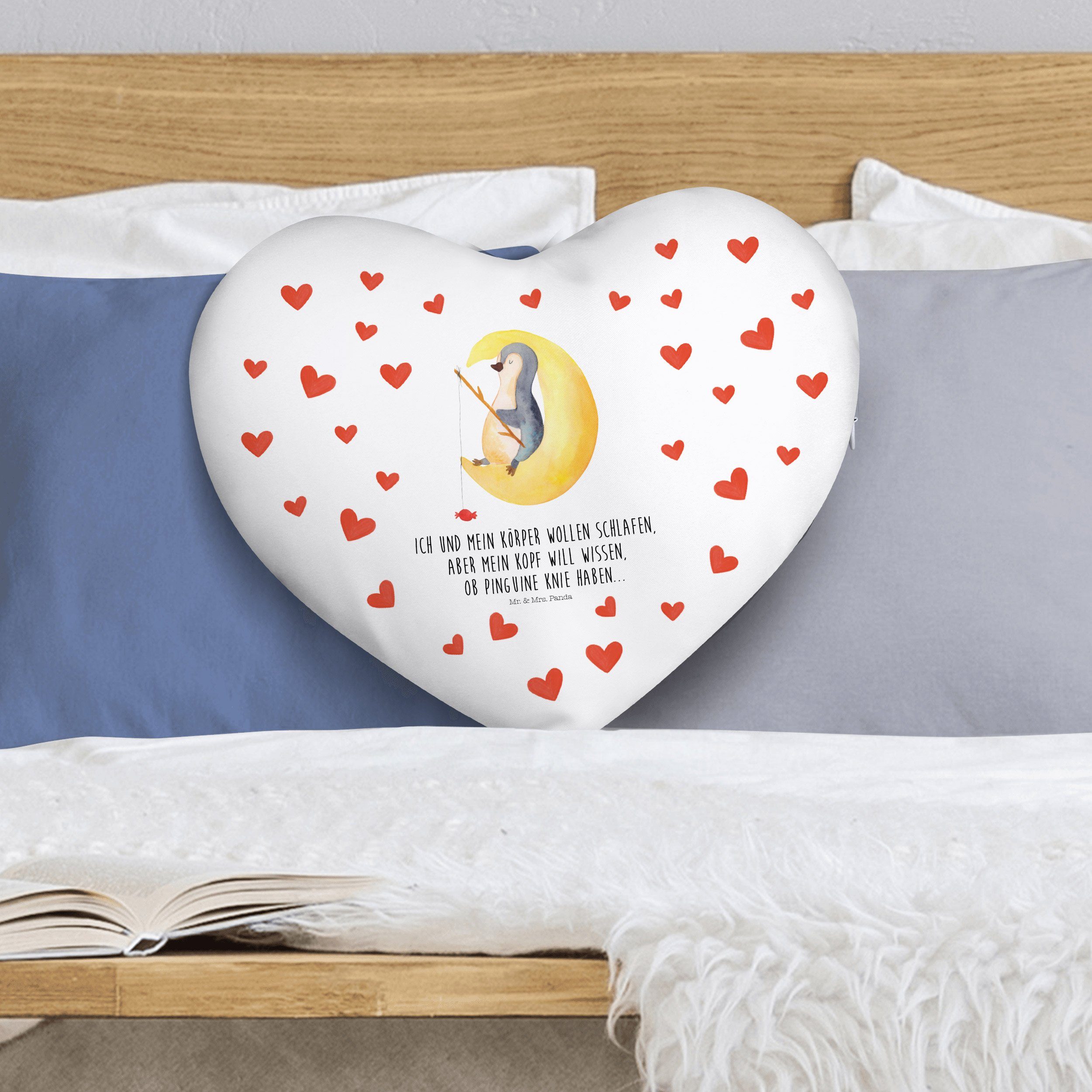 Mr. & Mrs. Panda Dekokissen Mond Herzform, Pinguin Geschenk, - Weiß schlafen, - Dekokissen, Herz