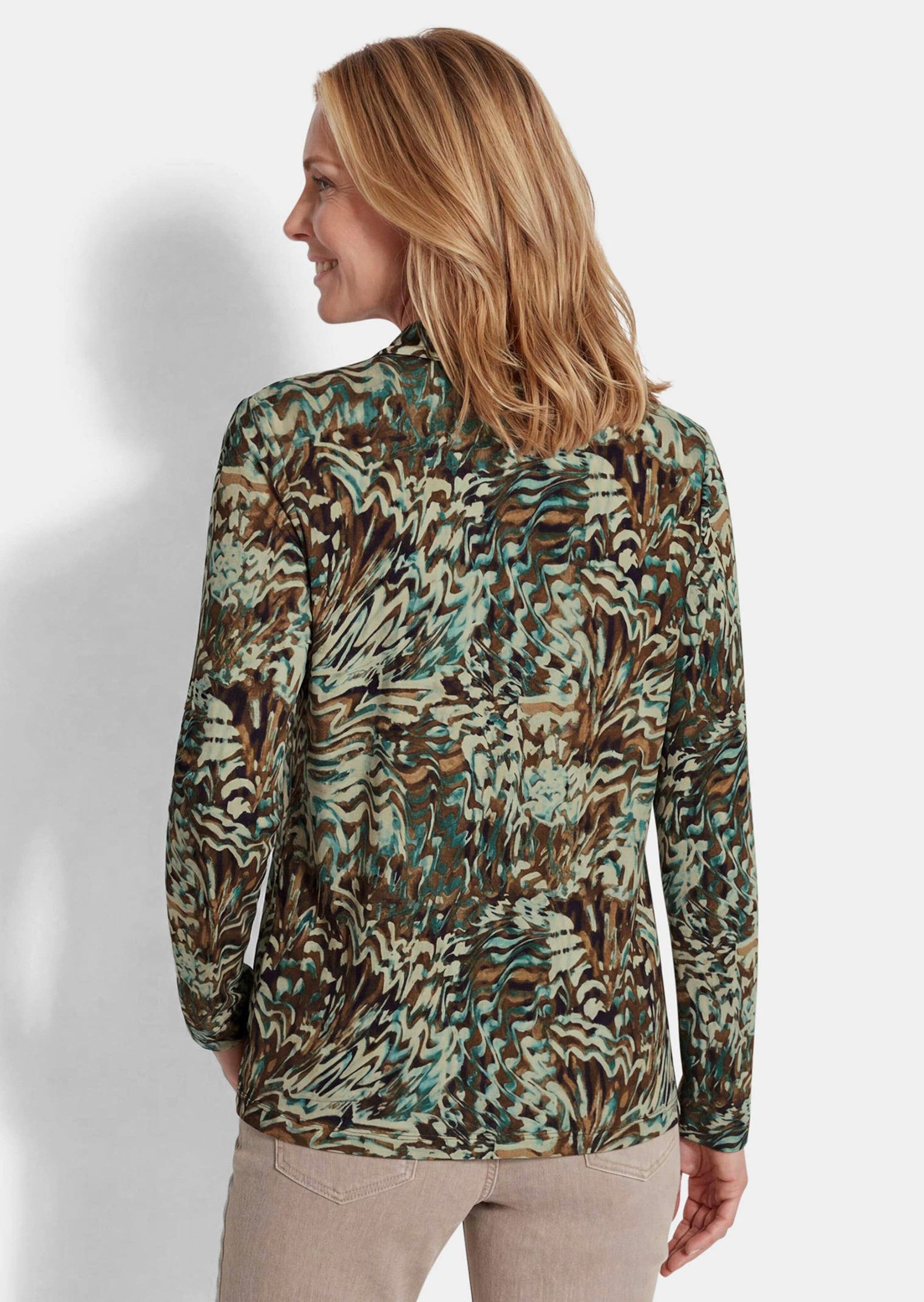 GOLDNER Print-Shirt Kurzgröße: Stehbundshirt mit Langarm Lässiges Jerseyshirt mit grafischem Druck und weitem Ärmel