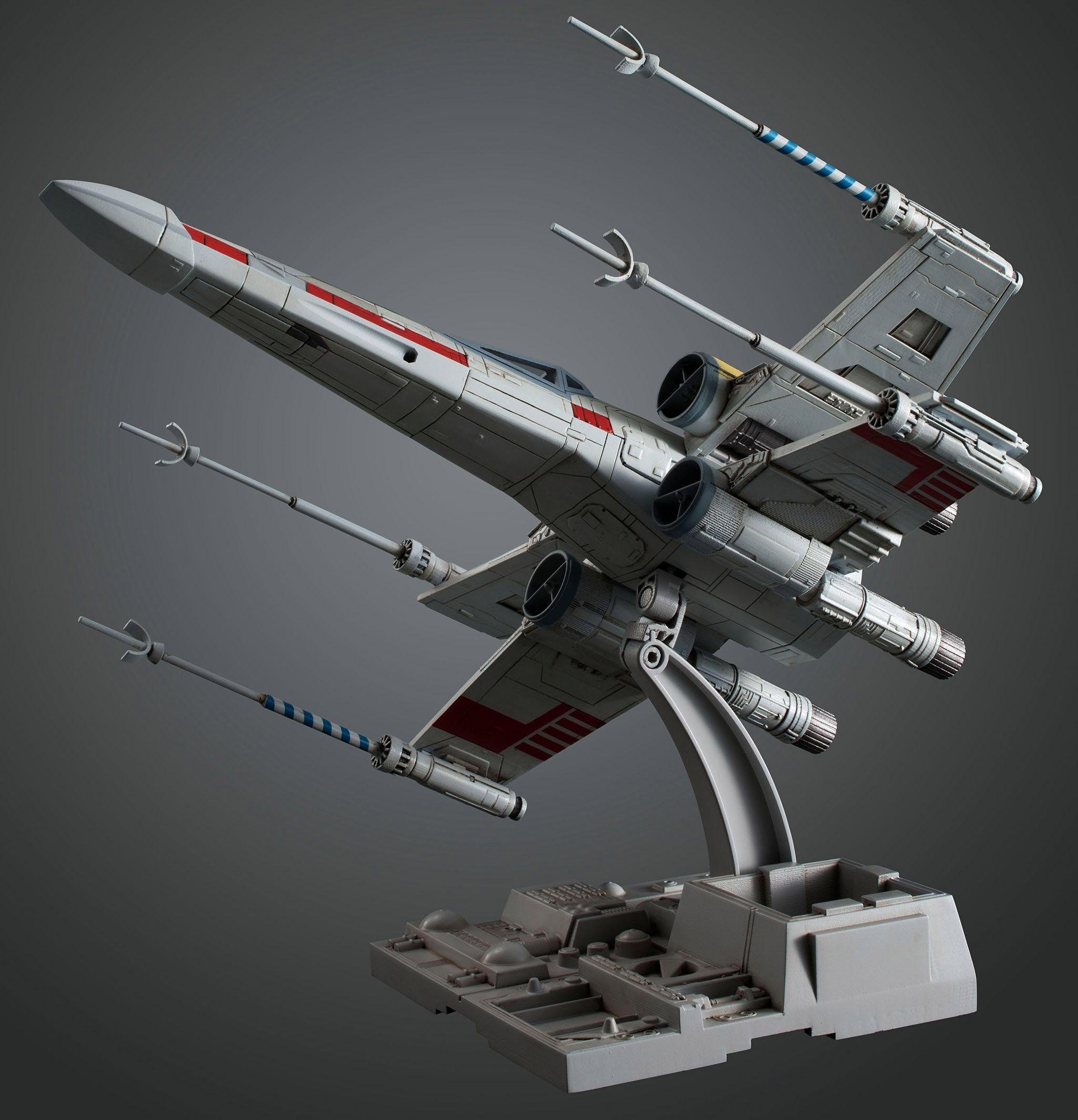Bandai Modellbausatz Star Wars X-Wing Starfighter, Maßstab 1:72, mit 2 Figuren
