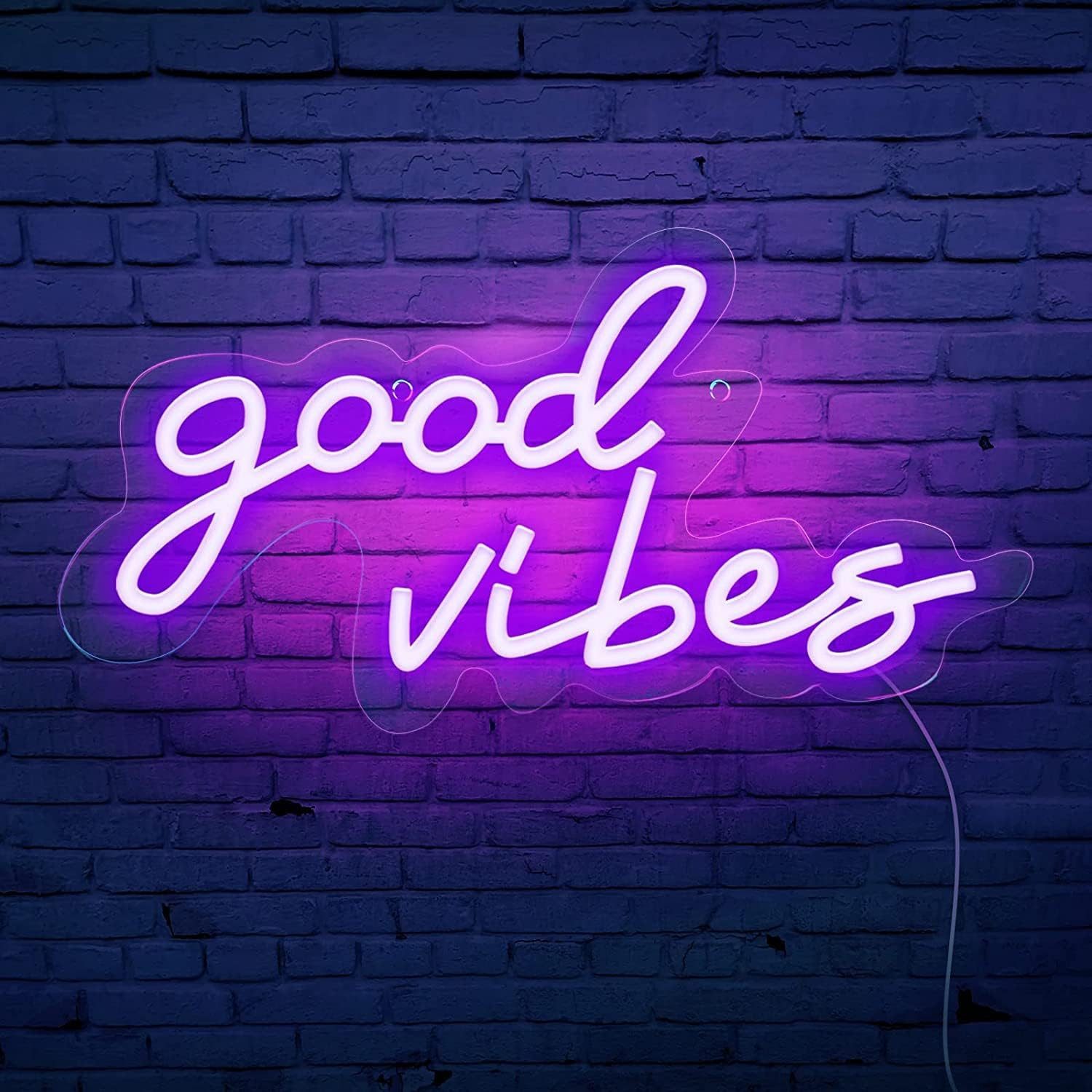 SOLIDEE LED Dekolicht LED-Neonschild „Good Vibes“ mit Acrylsockel, USB, Violett, LED fest integriert, Violett, „Good Vibes“-Schriftzug; violettes Licht; dimmbar; USB-Betrieb