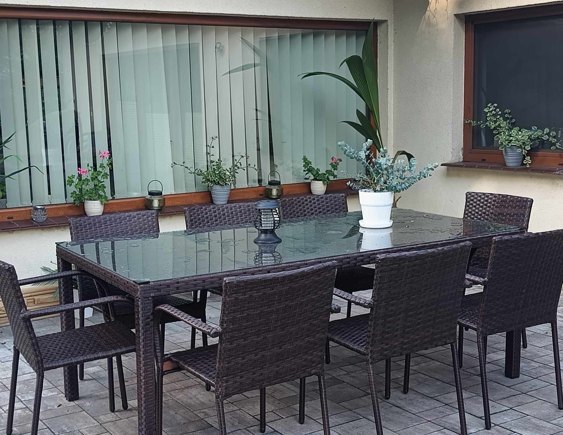 Raumhirsch Furniture Gartenlounge-Set Balkonmöbel, Sitzgruppe, Outdoor Möbelset für 8 Personen, (Maße:Tisch 200 x 100 x 74 (H) cm, 9-teilig), Glasplatte 5 mm, Stapelbare Stühle, UV- & wetterfest