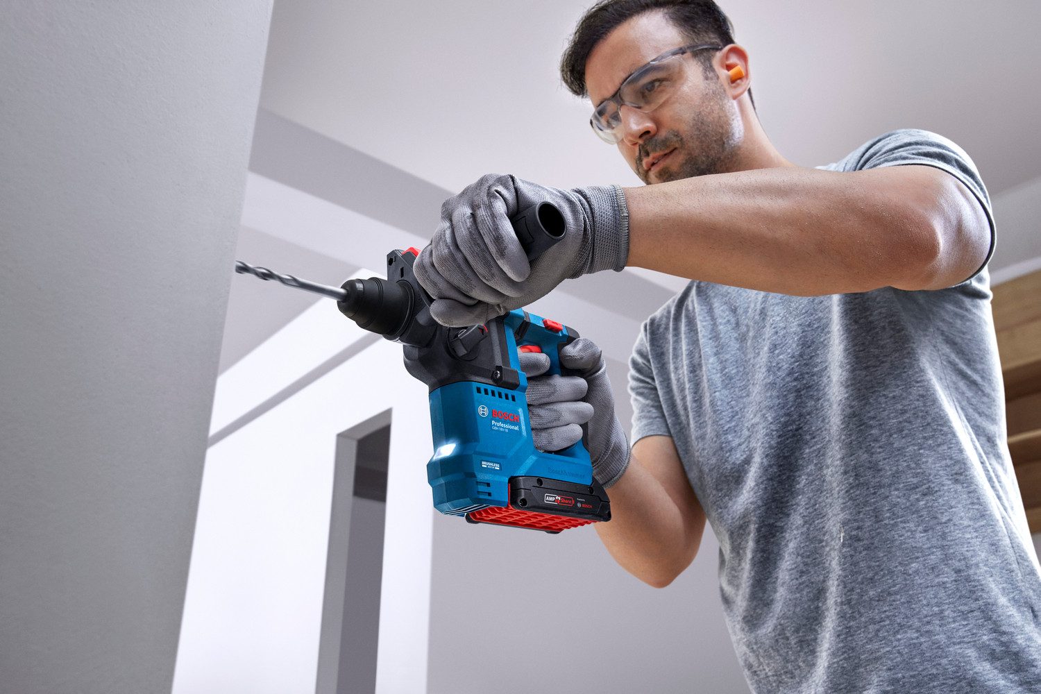 Bosch Professional Akku-Bohrhammer GBH 18V-18, ohne Akku und Ladegerät