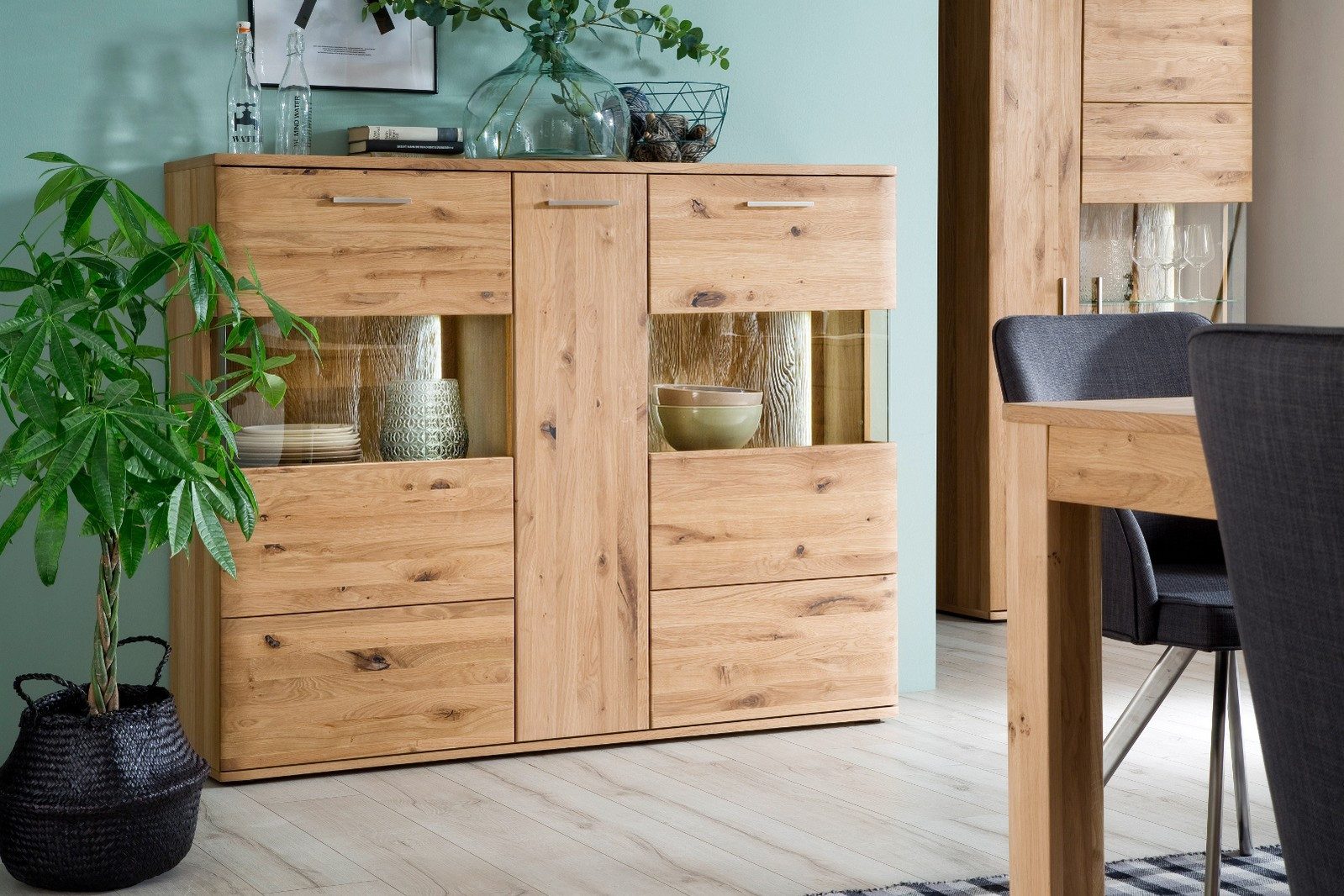 Empinio24 Highboard Santa Fe, Breite 150 cm, Eiche teilmassiv bianco, mit 3 Türen