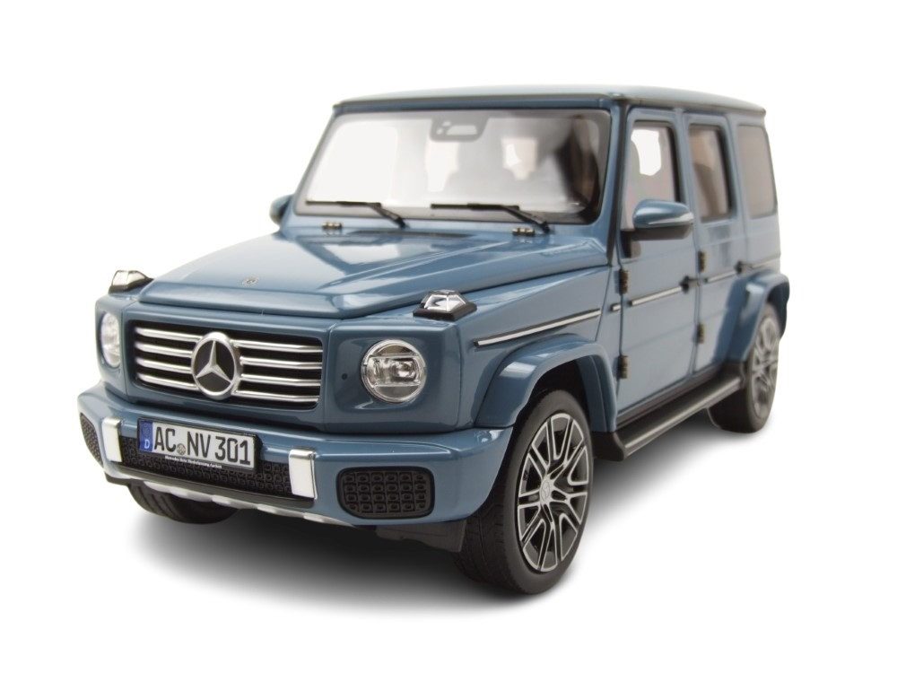 Norev Modellauto Mercedes G-Klasse G-Modell 2024 vintage blau, Maßstab 1:18