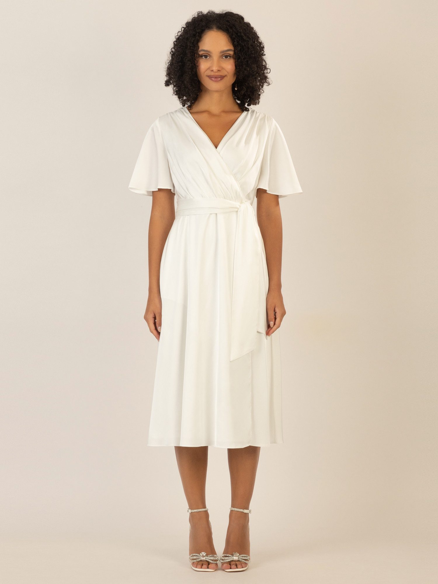 Apart Midikleid us mattschimmerndem Satin günstig online kaufen