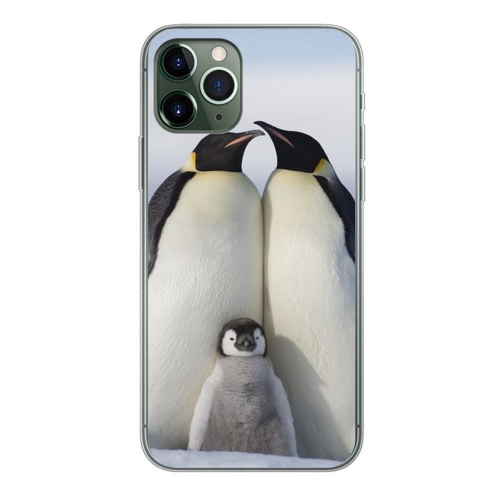 MuchoWow Handyhülle Pinguin - Familie - Schnee Handyhülle Apple iPhone 11 Pro Smartphone-Bumper Print Handy