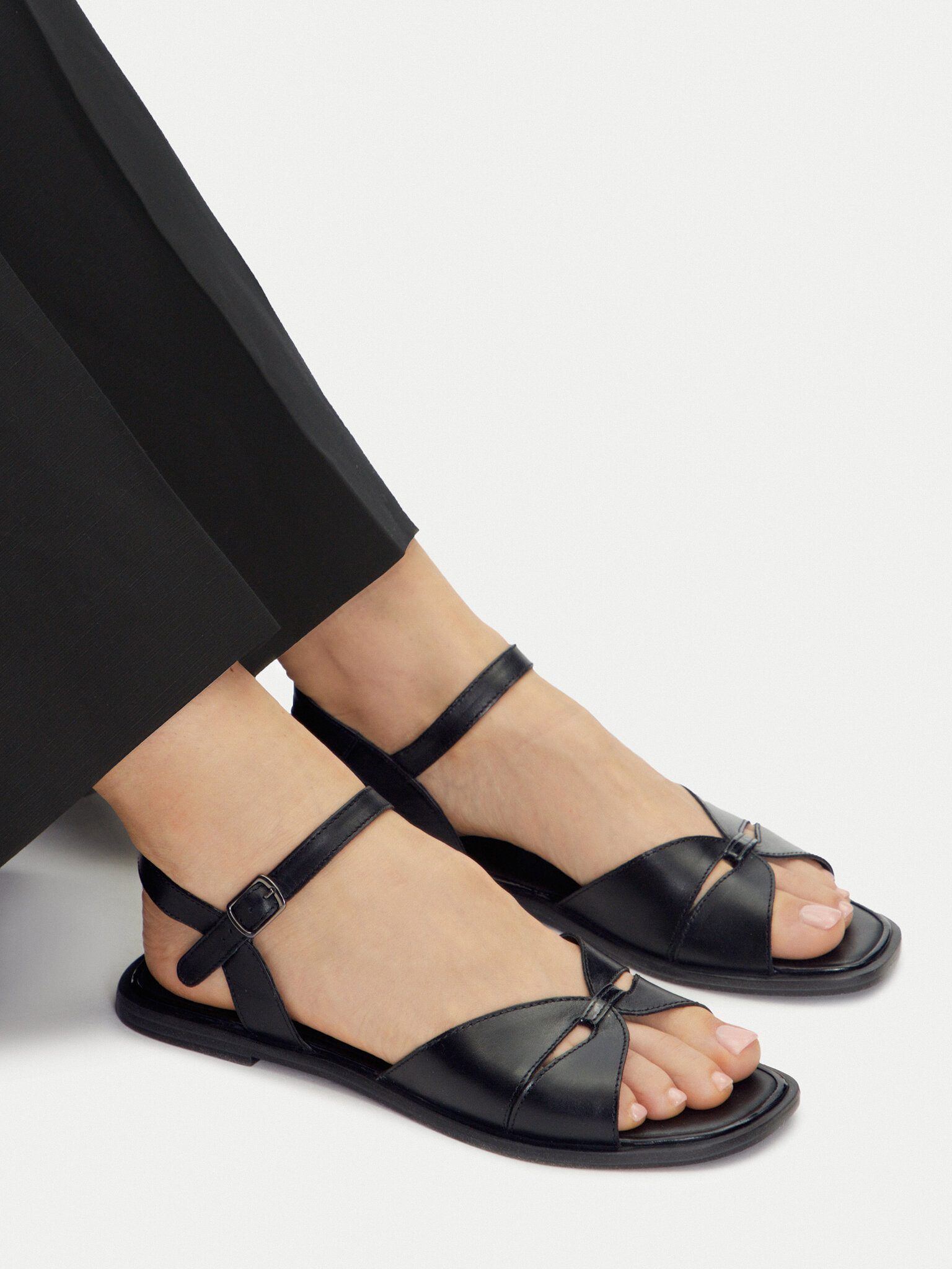 LASOCKI Lasocki Damensandalen Schwarz WI23-CONA-01 Sandale