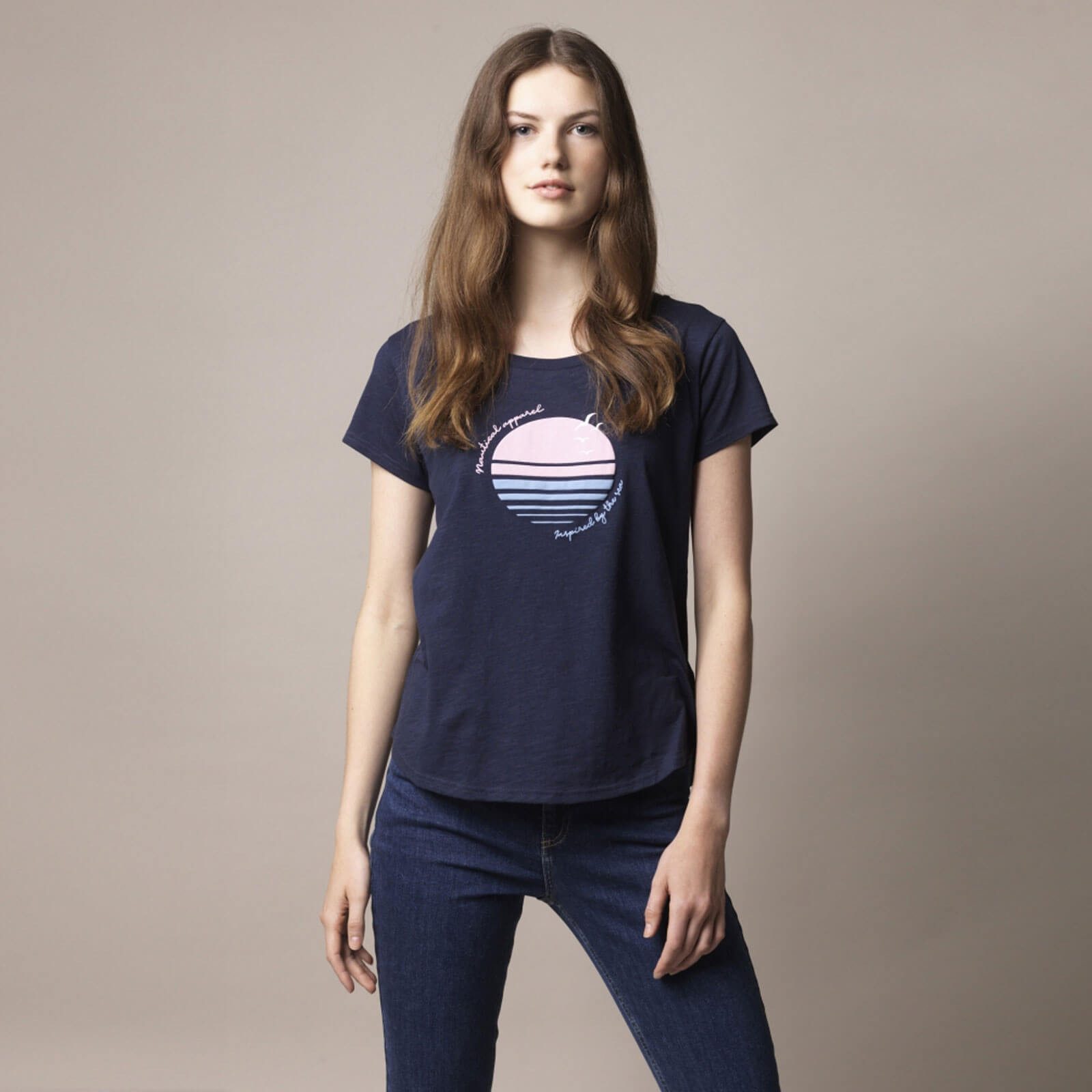 Sea Ranch T-Shirt Aia Damen Kurzarm-Shirt Brustprint Maritim - Sommershirt Freizeitshirt A-Linien-Schnitt, Single-Jersey Baumwolle, Atmungsaktiv, Rundhals