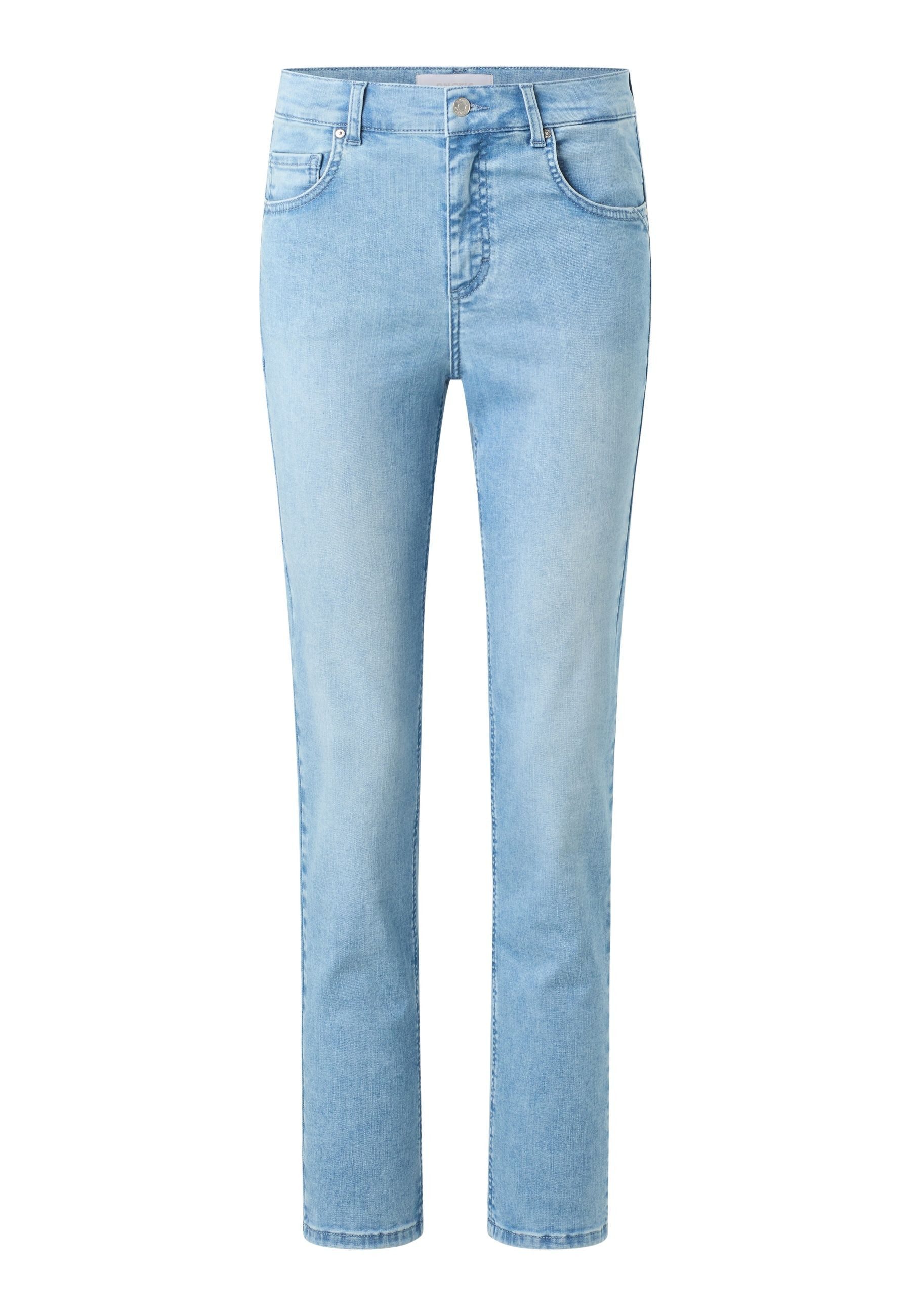 Chinos