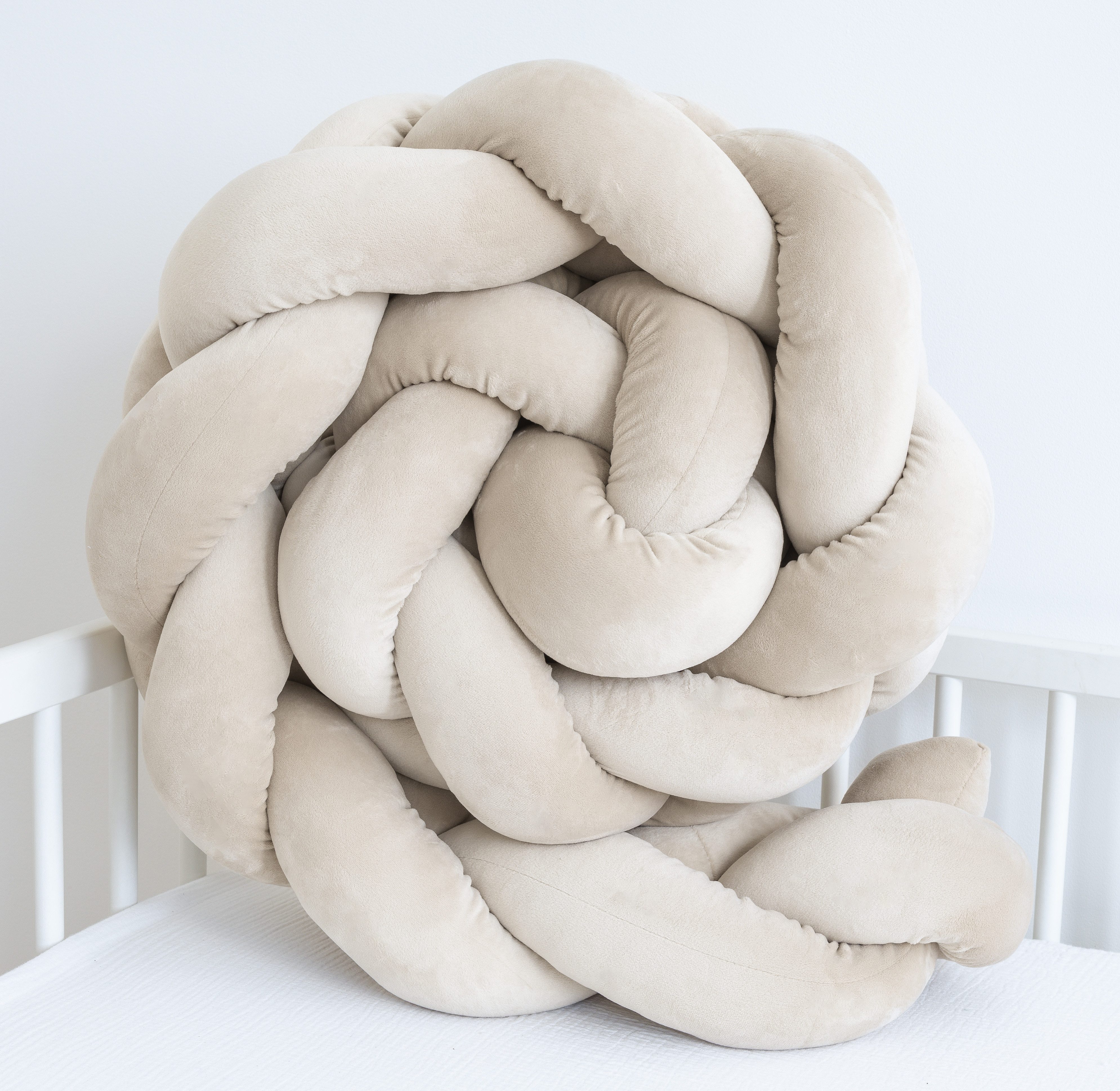 Loolay Nestchenschlange SAMT BEIGE Geflochtenes Kissen Zierkissen Dekokissen Bettumrandung, (Zugluftstopper Zugluft Schlange Wickeltischumrandung Babybett Kinde – Bild 4 von 5