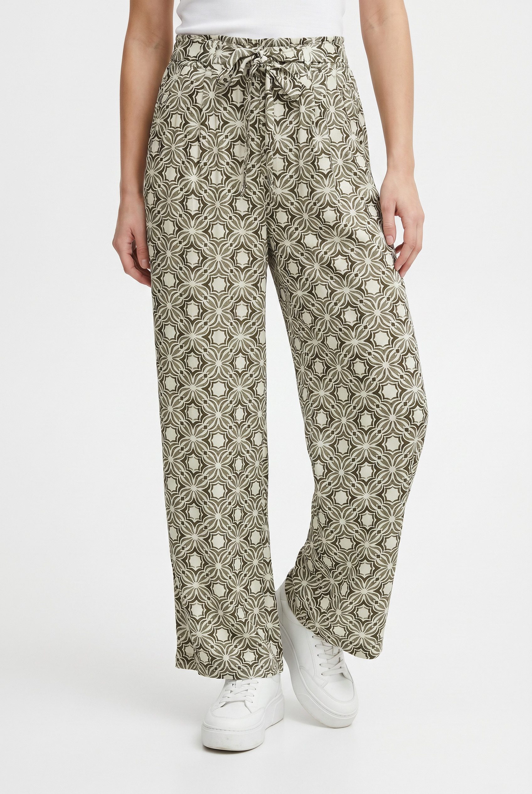 ONLY Schlupfhose ONLSILVA LOOSE PANTS WVN NOOS Viskose, regular fit