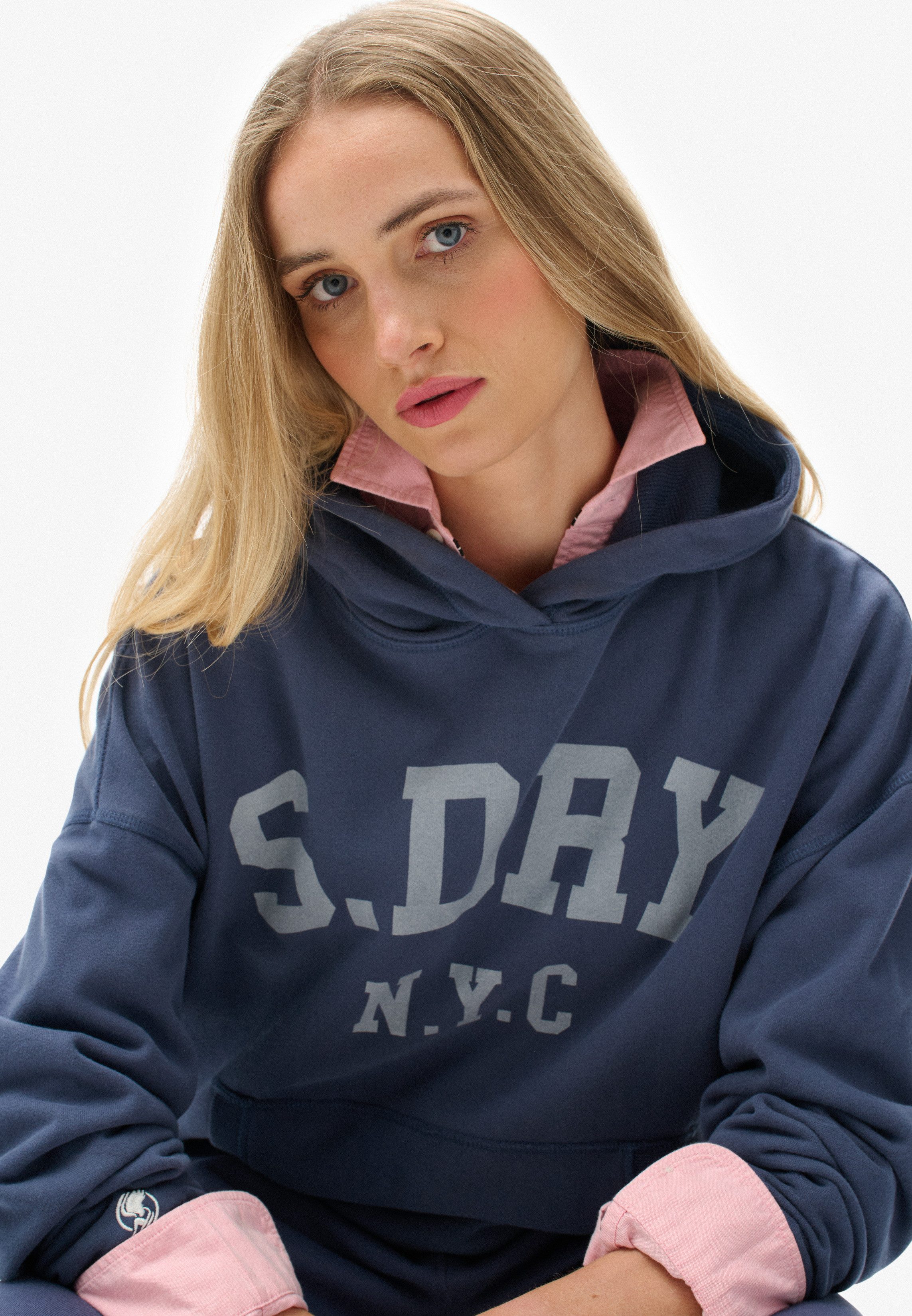 Superdry Kapuzensweatshirt ATH ESS RELAXED HOOD