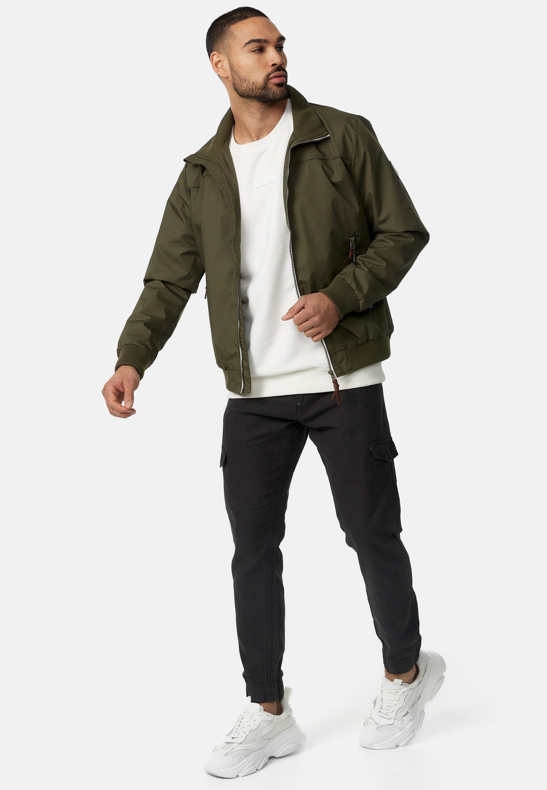 Indicode Sommerjacke Herren Ivano Übergangsjacke Herrenjacke mit Kragen & Reißverschluss