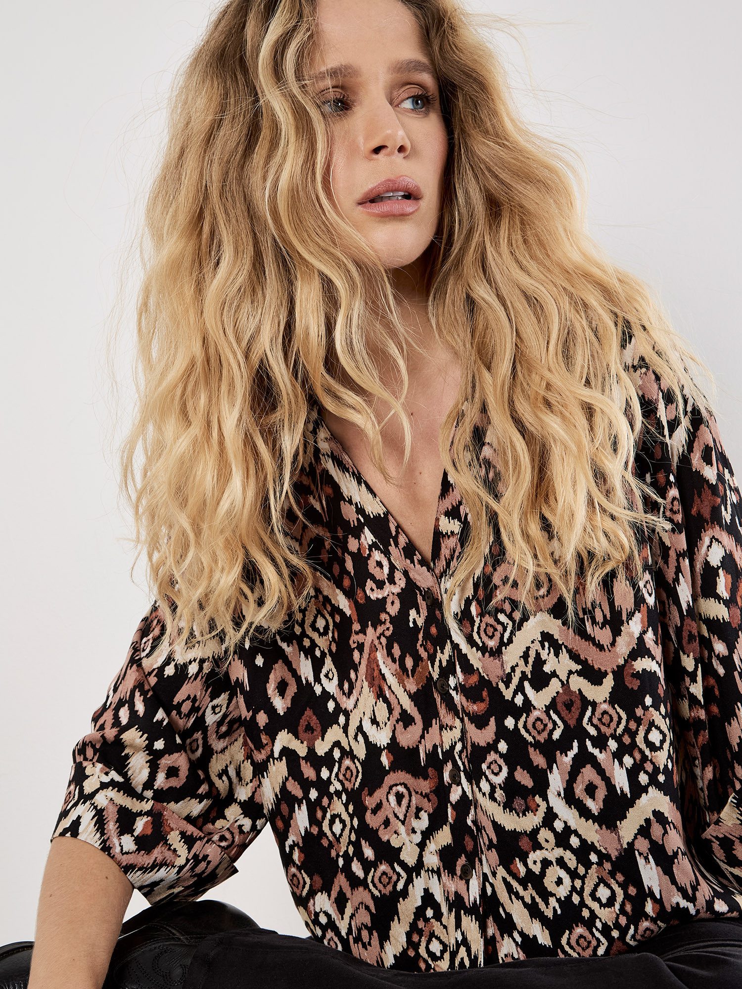 Apricot Shirtbluse Kurzbluse mit Ikatmuster