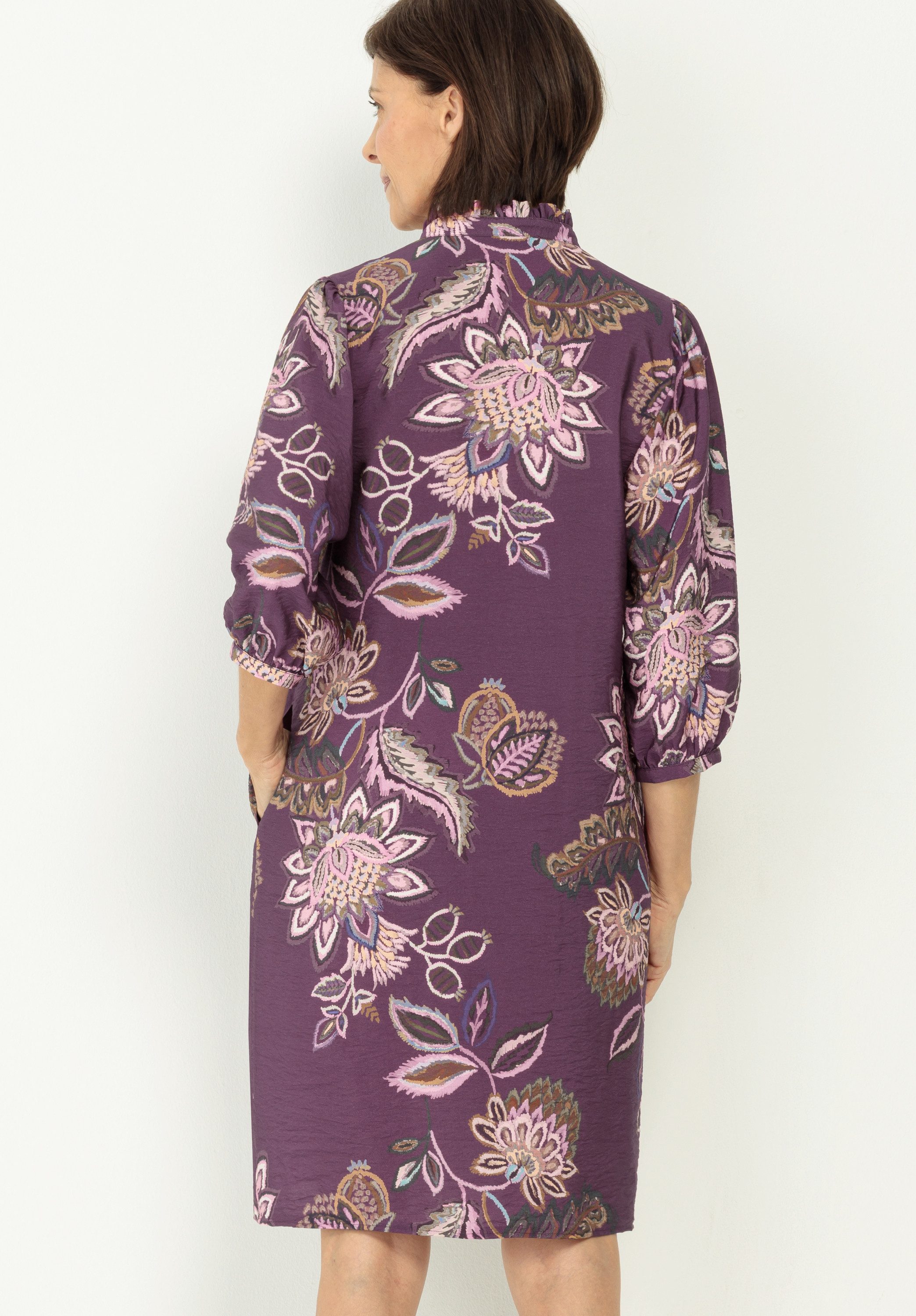 bianca Druckkleid ALEXIA in modischem Allover-Ornamentprint
