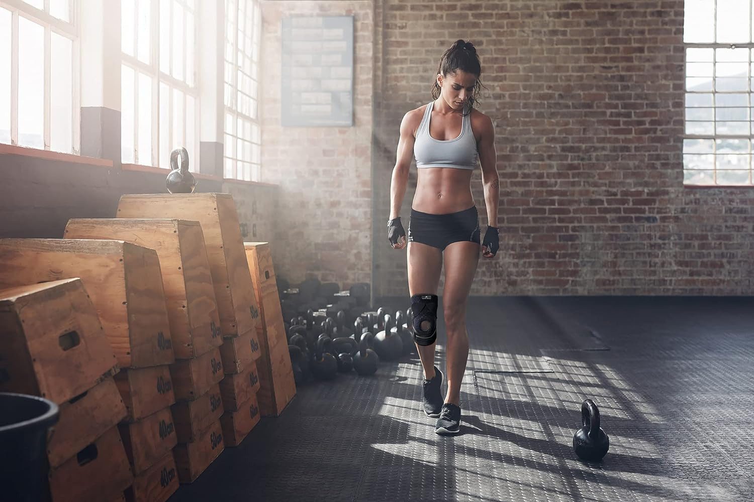 BLACKROX Kniebandage mit Silikonring [Vergleichssieger 2025] GENUSHOCK, Damen & Herren