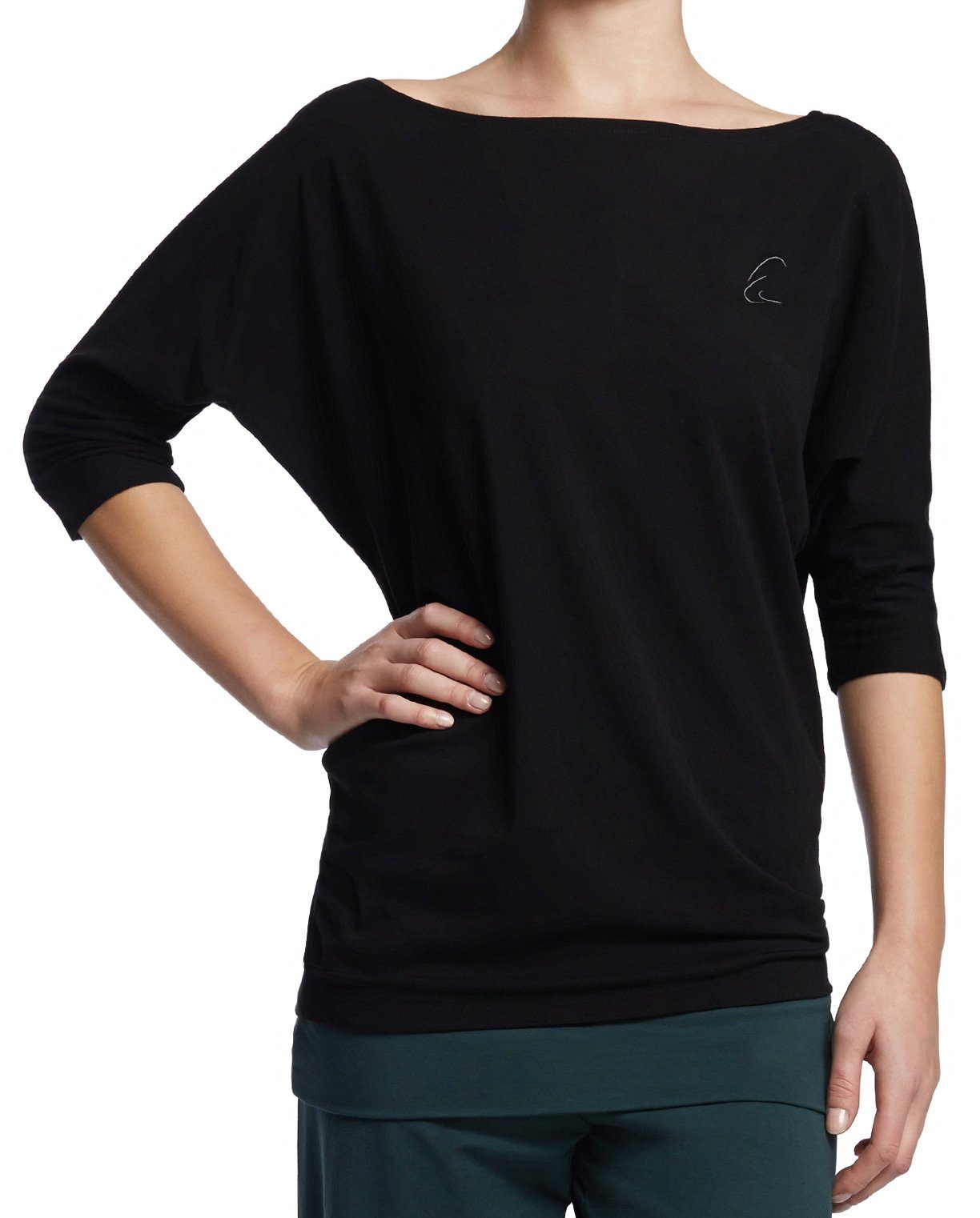Neueste Kollektionen beliebter Marken ESPARTO Yogashirt Halbarmshirt Sadaa in Bio-Baumwolle Schwarz mit Wohlfühlshirt (U-Boot-Ausschnitt) breitem Schulterausschnitt