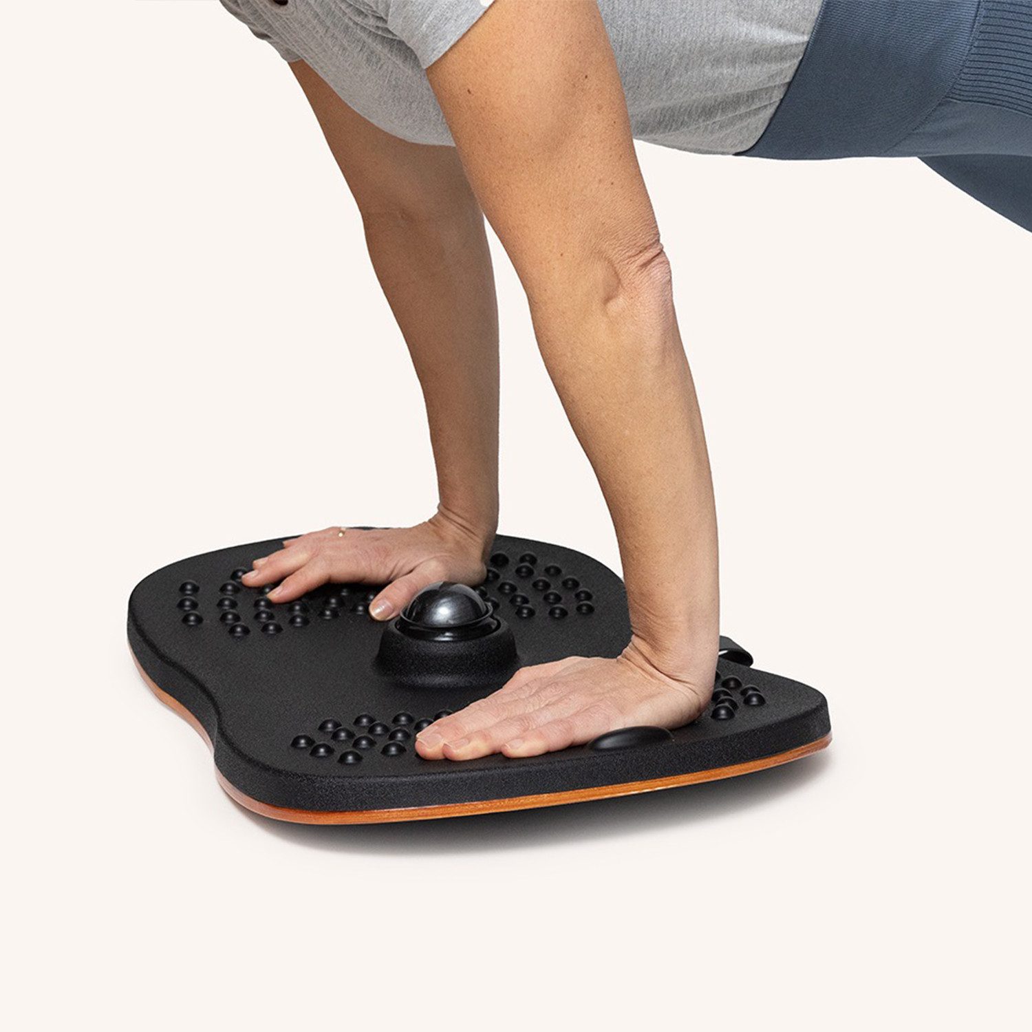 Swedish Posture Balanceboard STANDY Balance Board, Verbessert die Körperhaltung, Stärkt die Muskulatur
