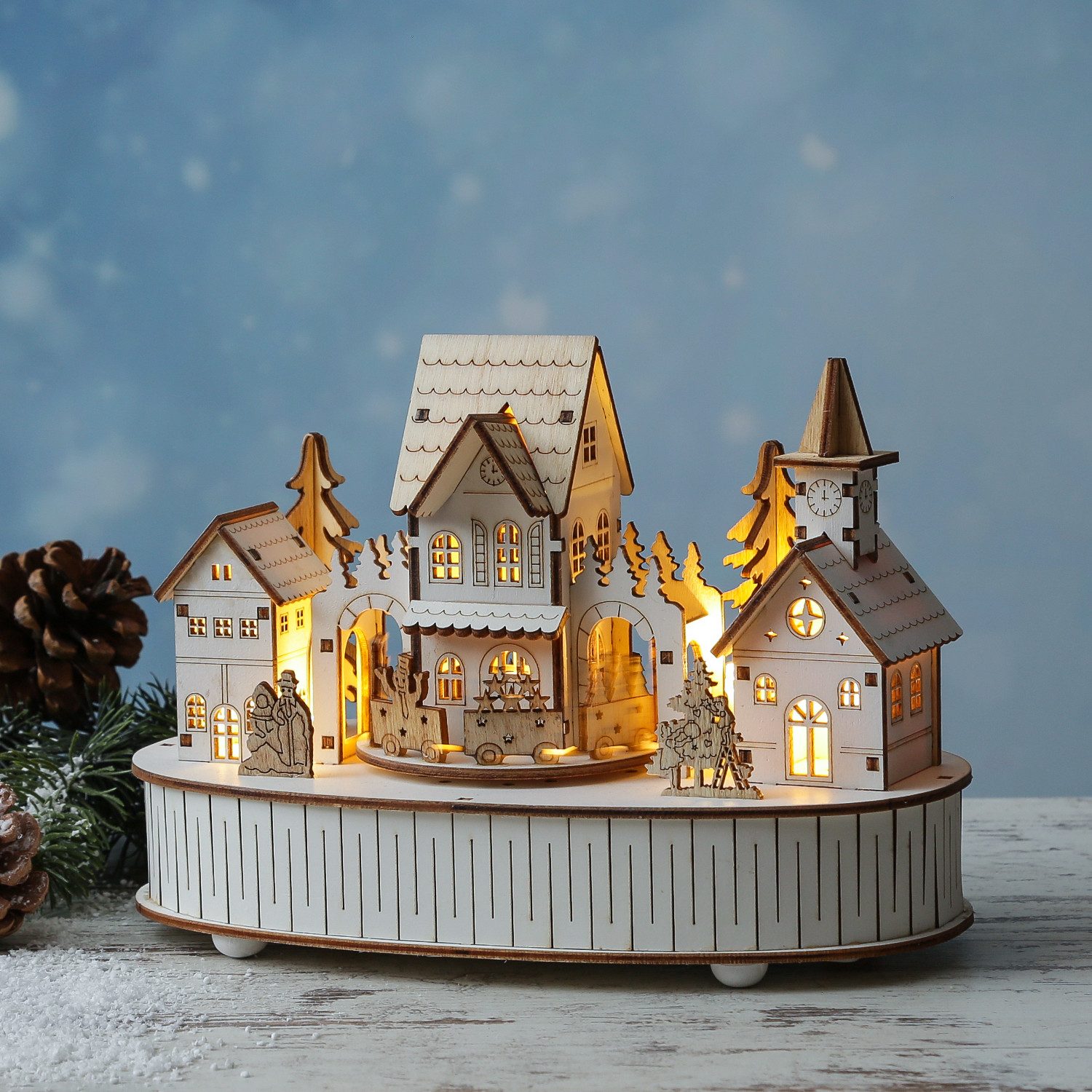 MARELIDA Weihnachtsdorf LED Holz Weihnachtsstadt mit Musik und fahrendem Zug Spieluhr