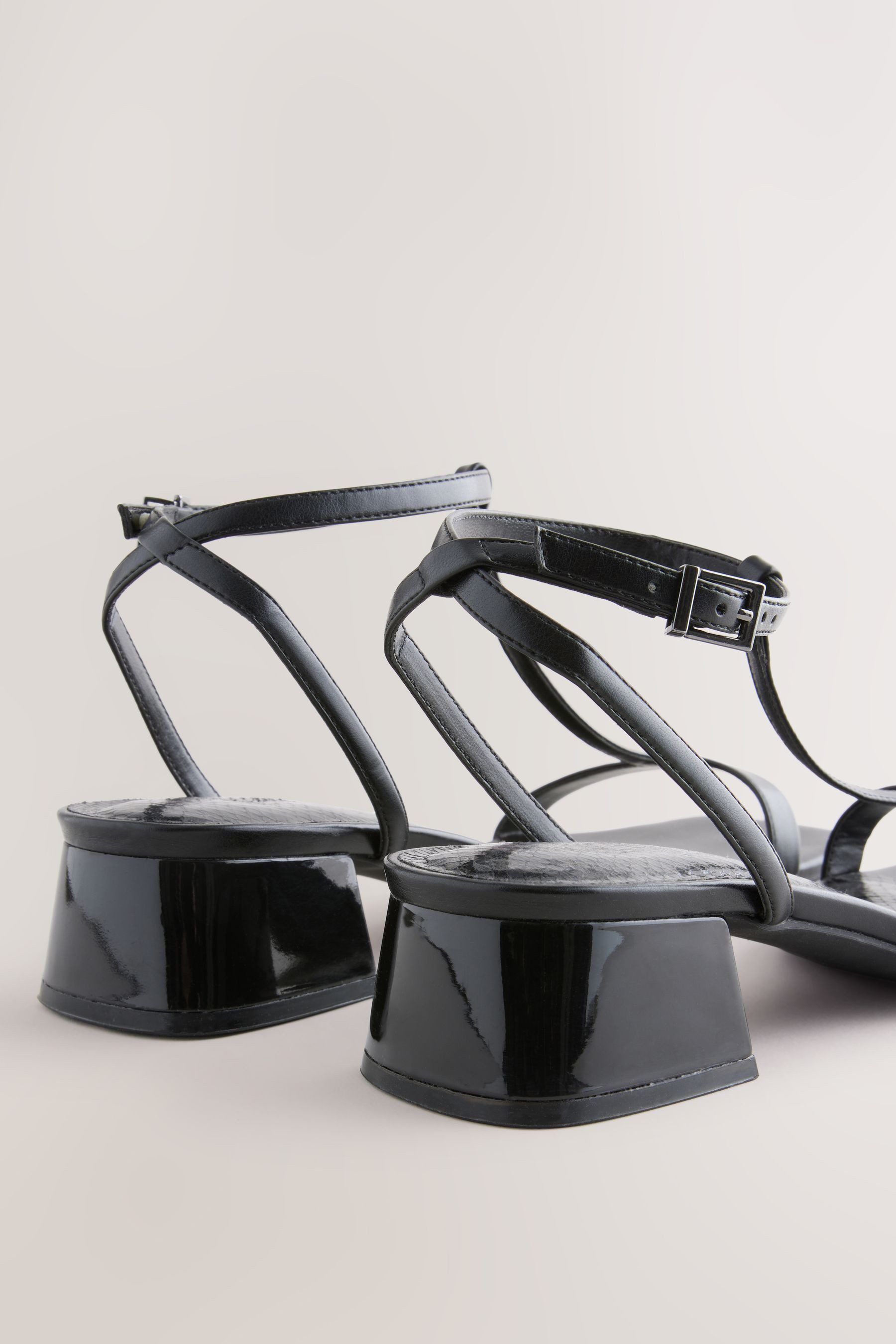 Next Forever Comfort® Sandale mit flachem günstig online kaufen