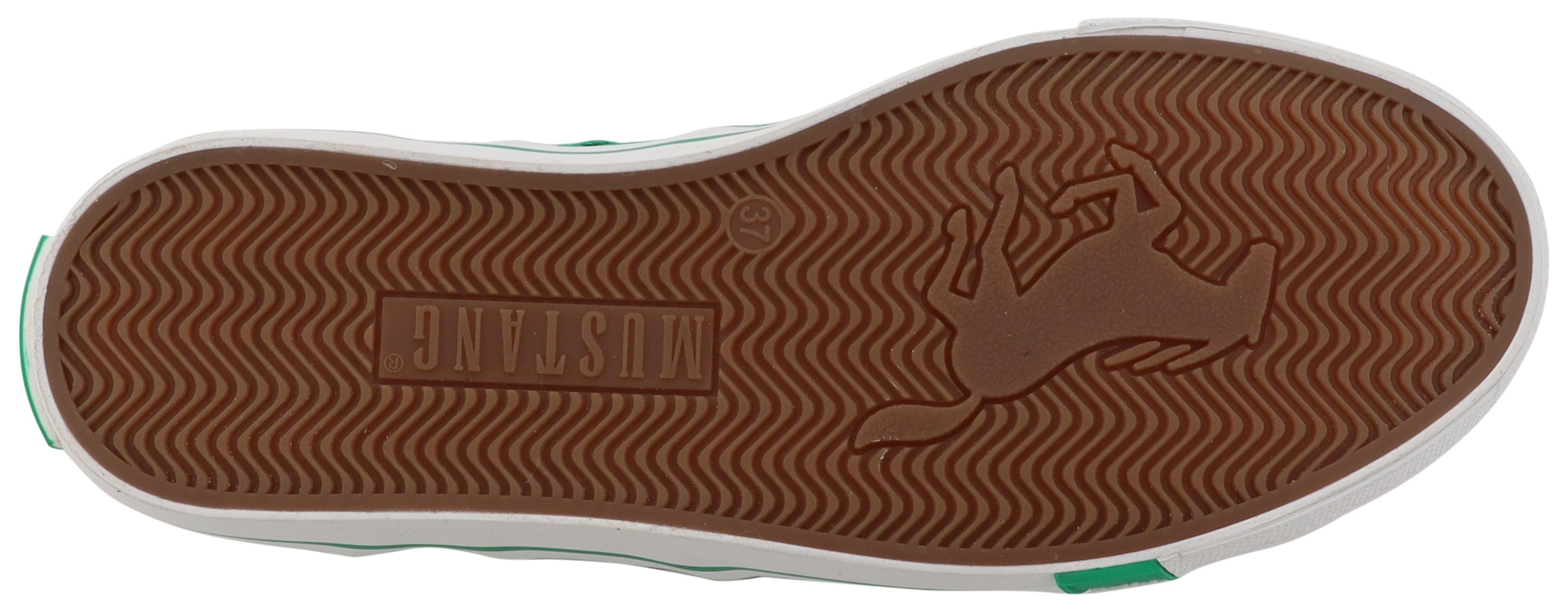 Mustang Shoes Winona Slip-On Sneaker Slipper, Halbschuh mit modischen Kontrastnähten