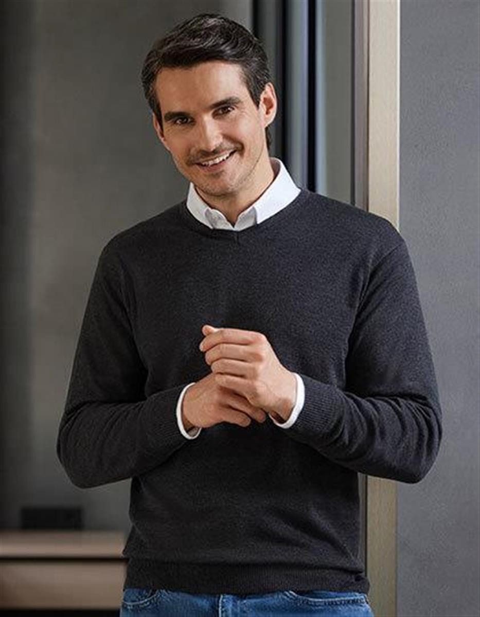 Russell Sweatshirt V-Neck Knitted Pullover